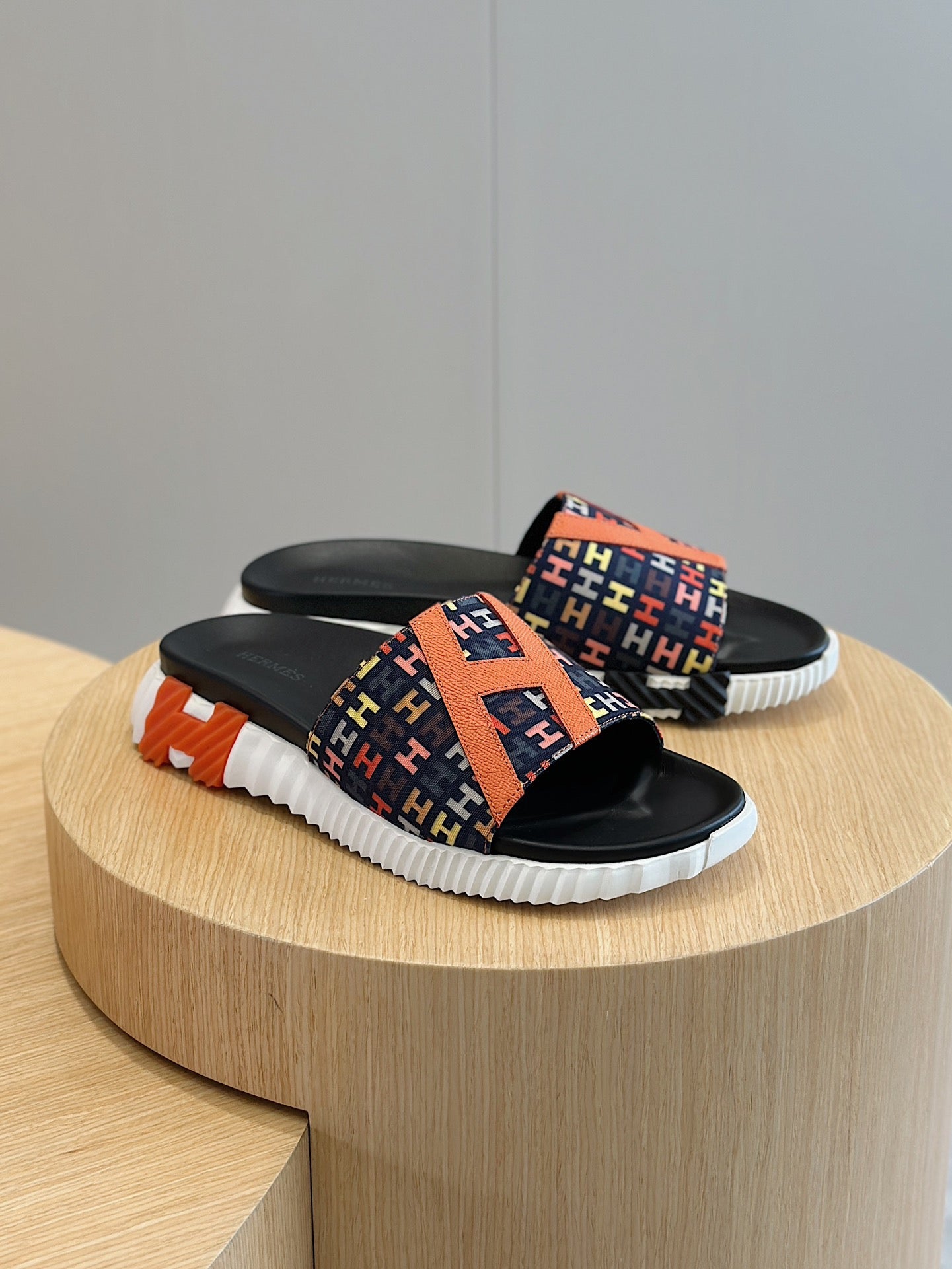 LuxluxHouse Best Quality Sandals Hermes