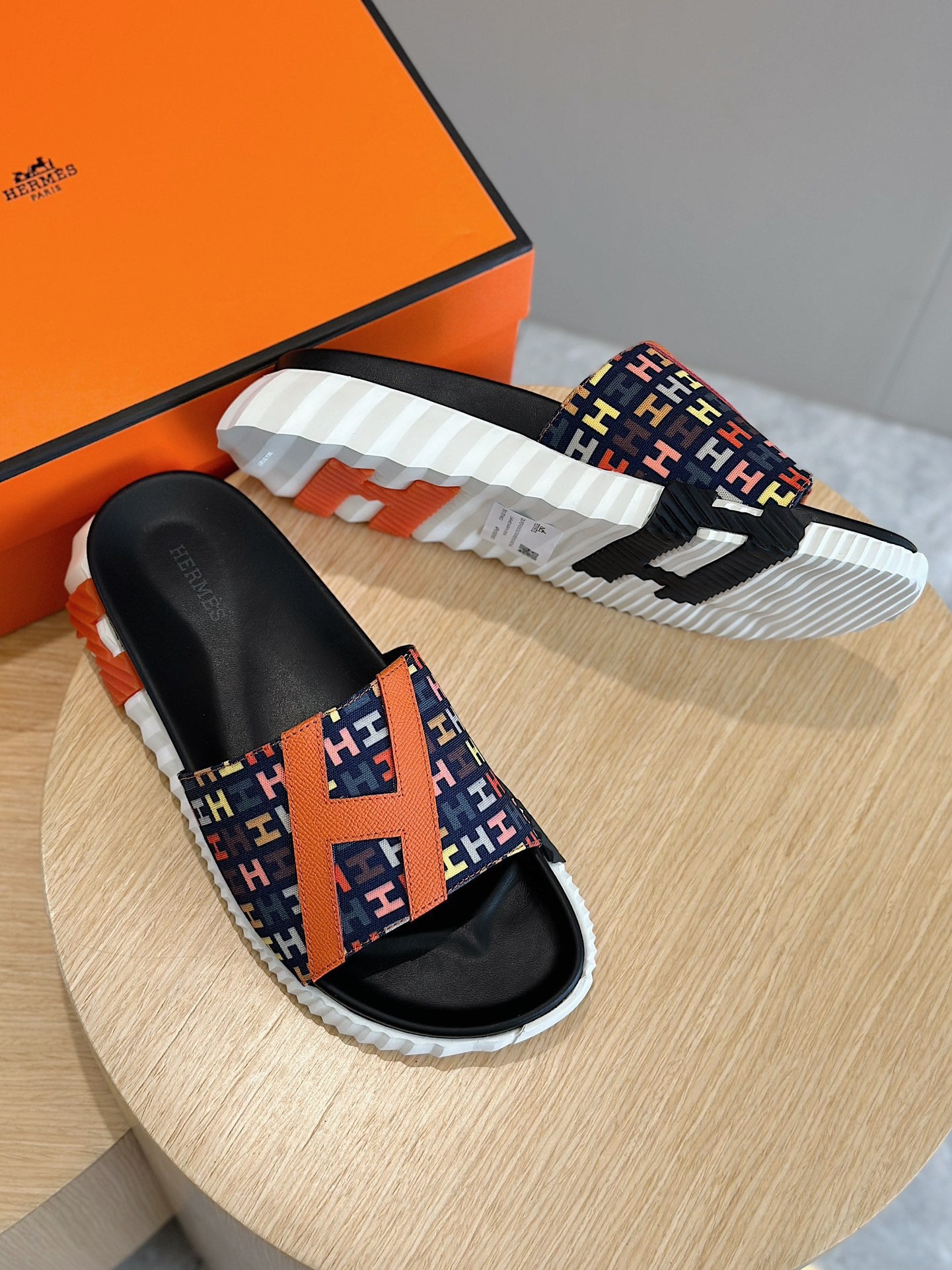 LuxluxHouse Best Quality Sandals Hermes
