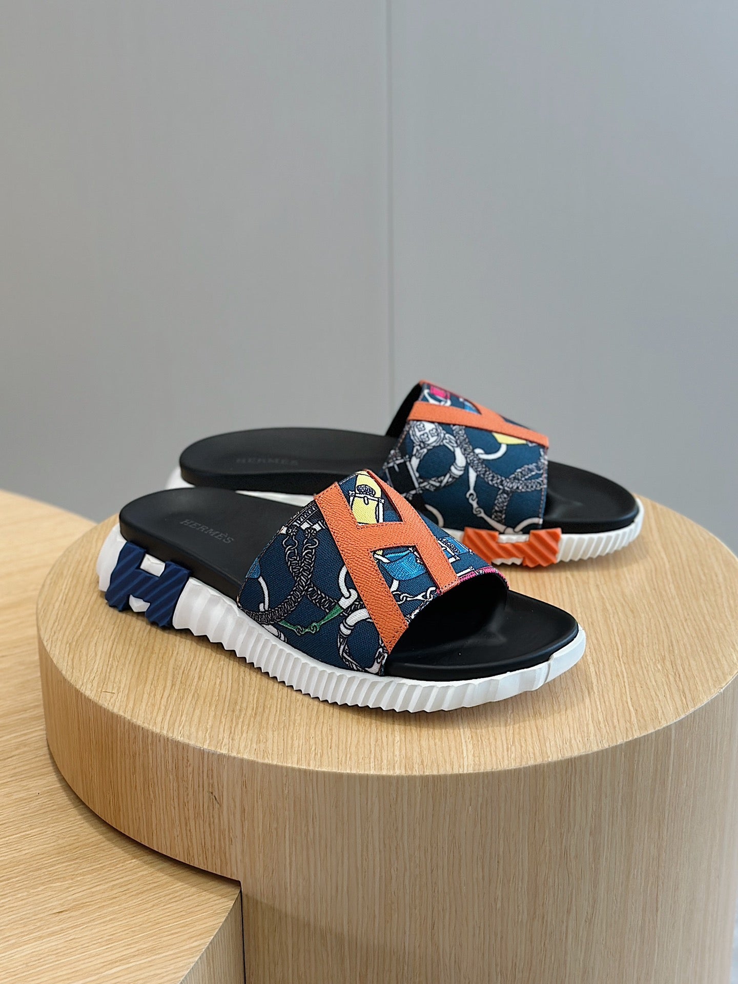 LuxluxHouse Best Quality Sandals Hermes