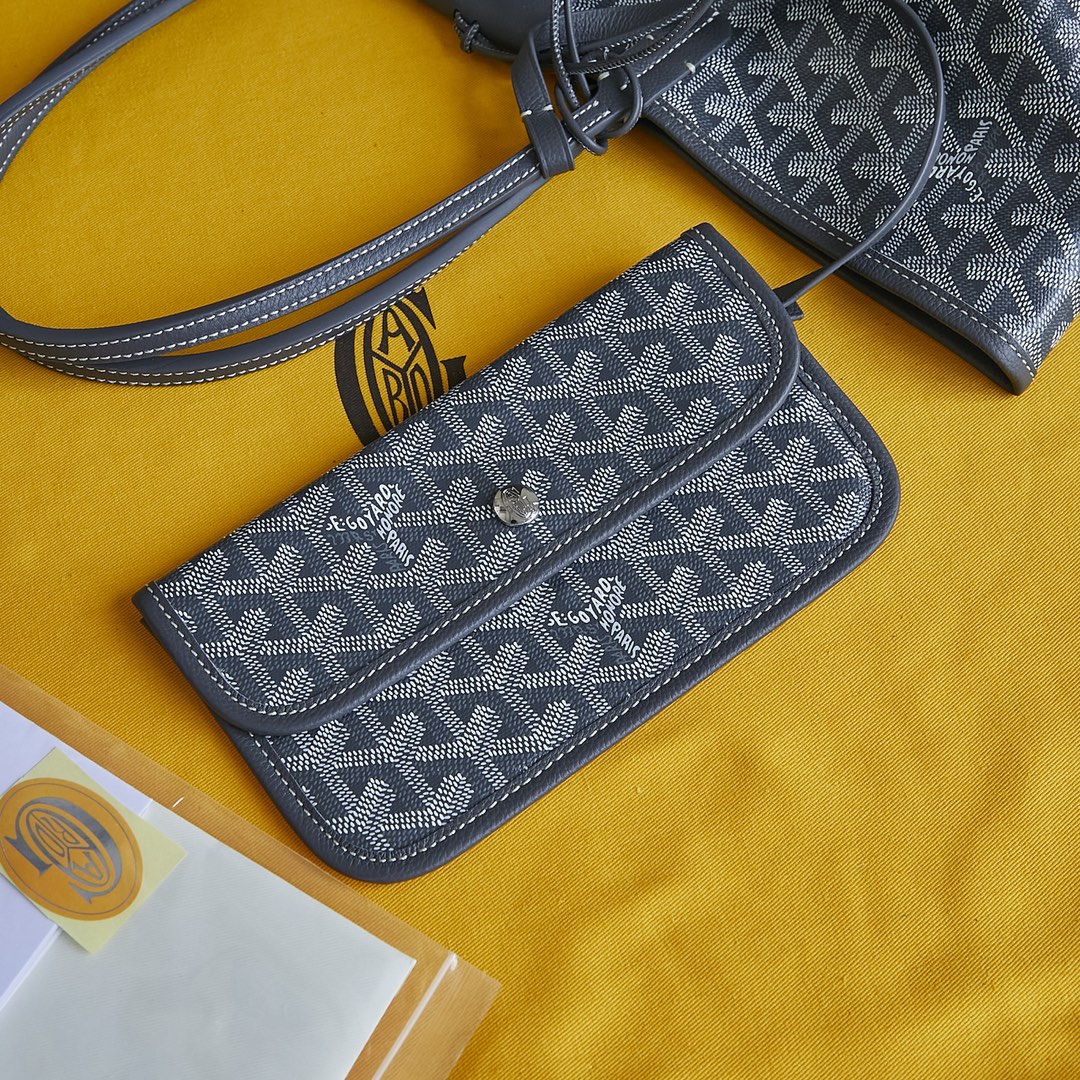 LuxluxHouse Best Quality Bags Goyard