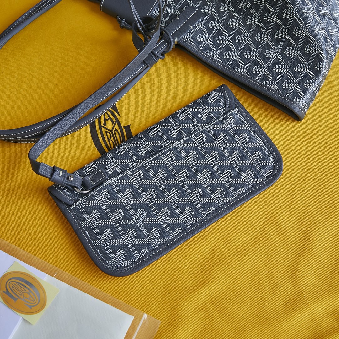 LuxluxHouse Best Quality Bags Goyard
