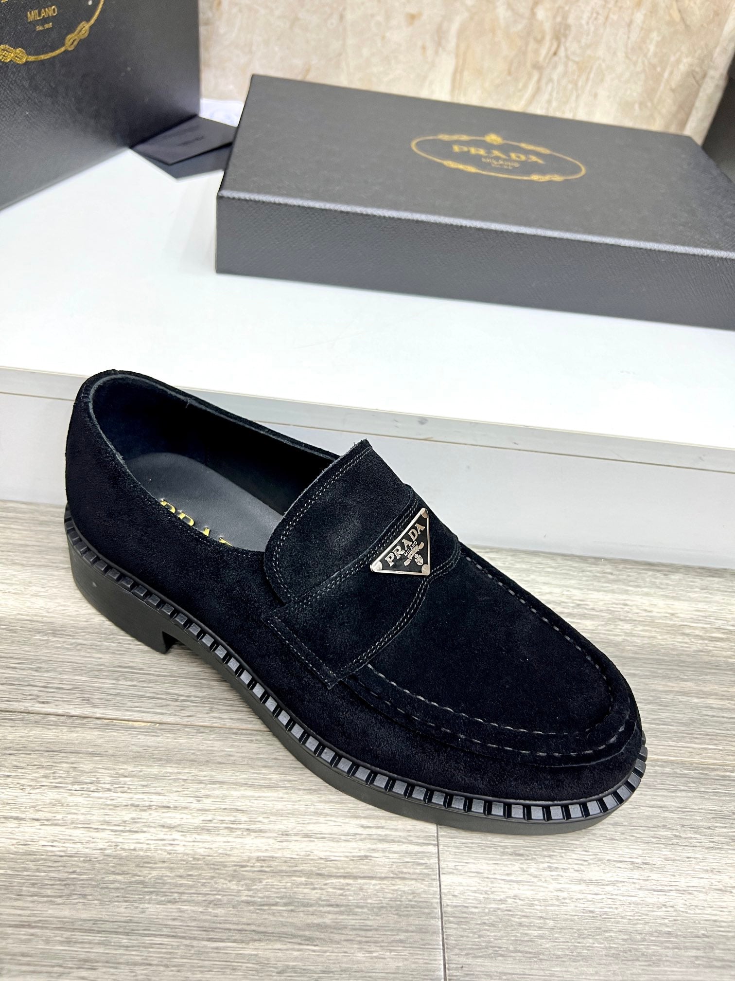 LuxluxHouse Best Quality Shoes Prada