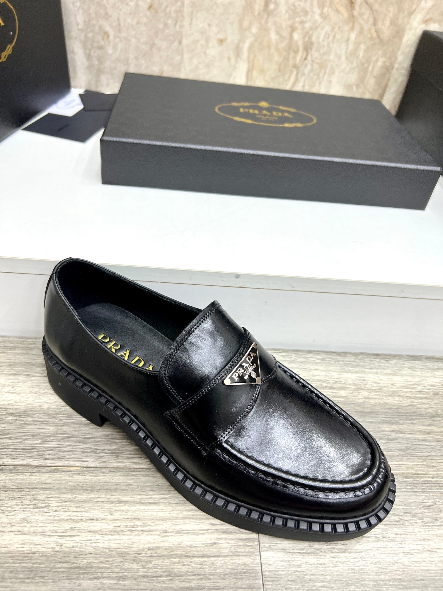 LuxluxHouse Best Quality Shoes Prada