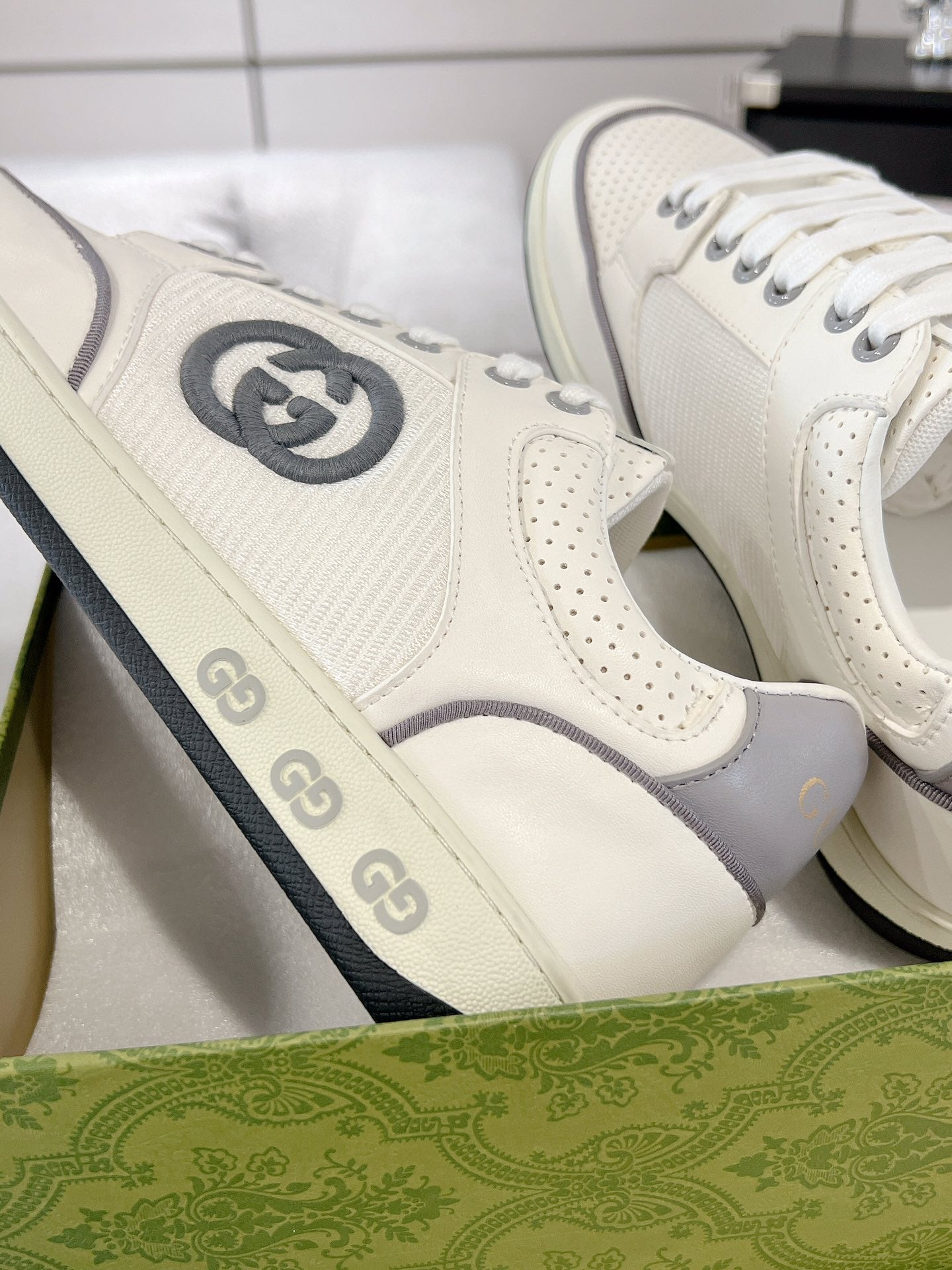 LuxluxHouse Best Quality Gucci Women Shoes