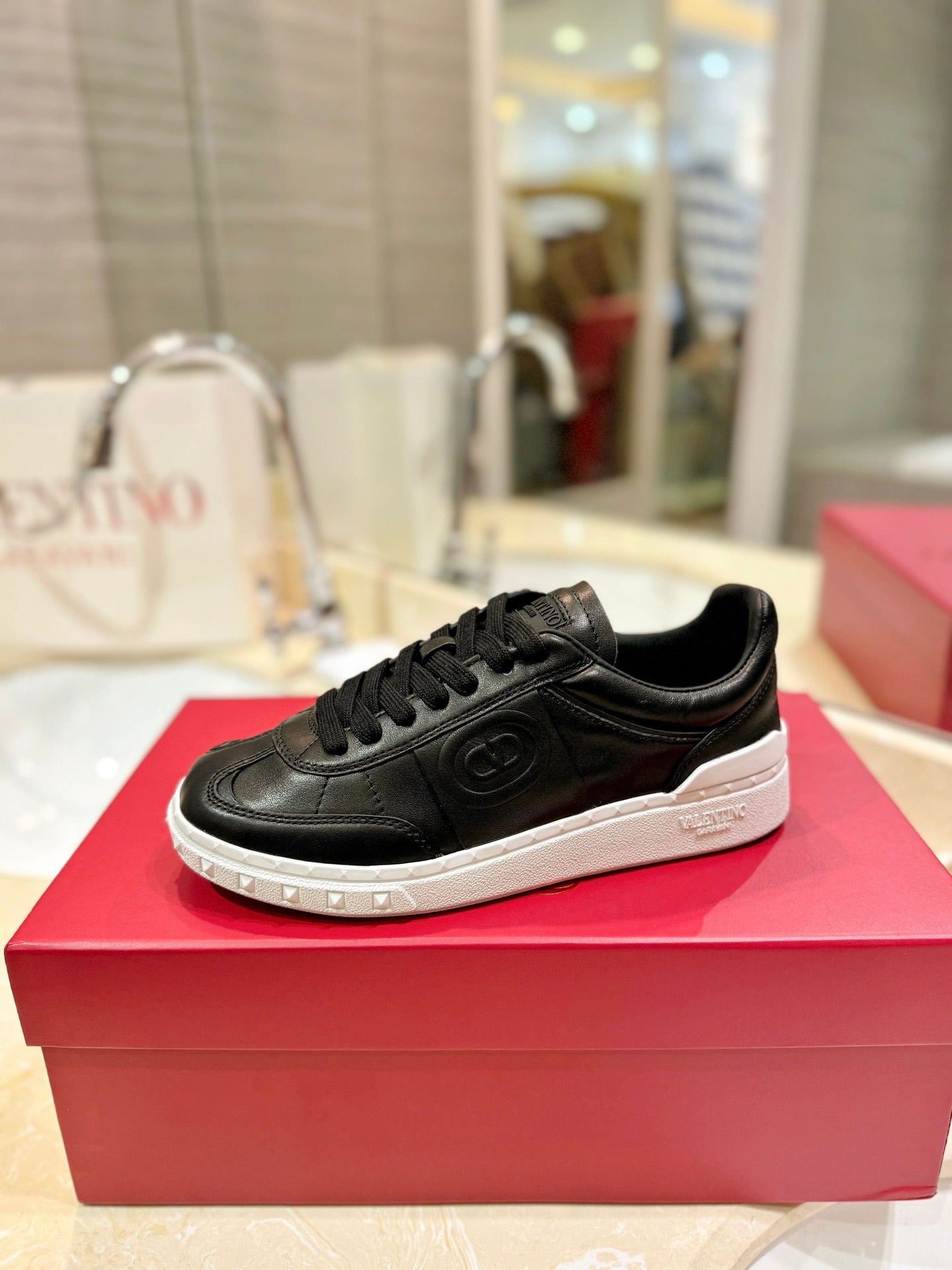 LuxluxHouse Best Quality Valentino Women Shoes