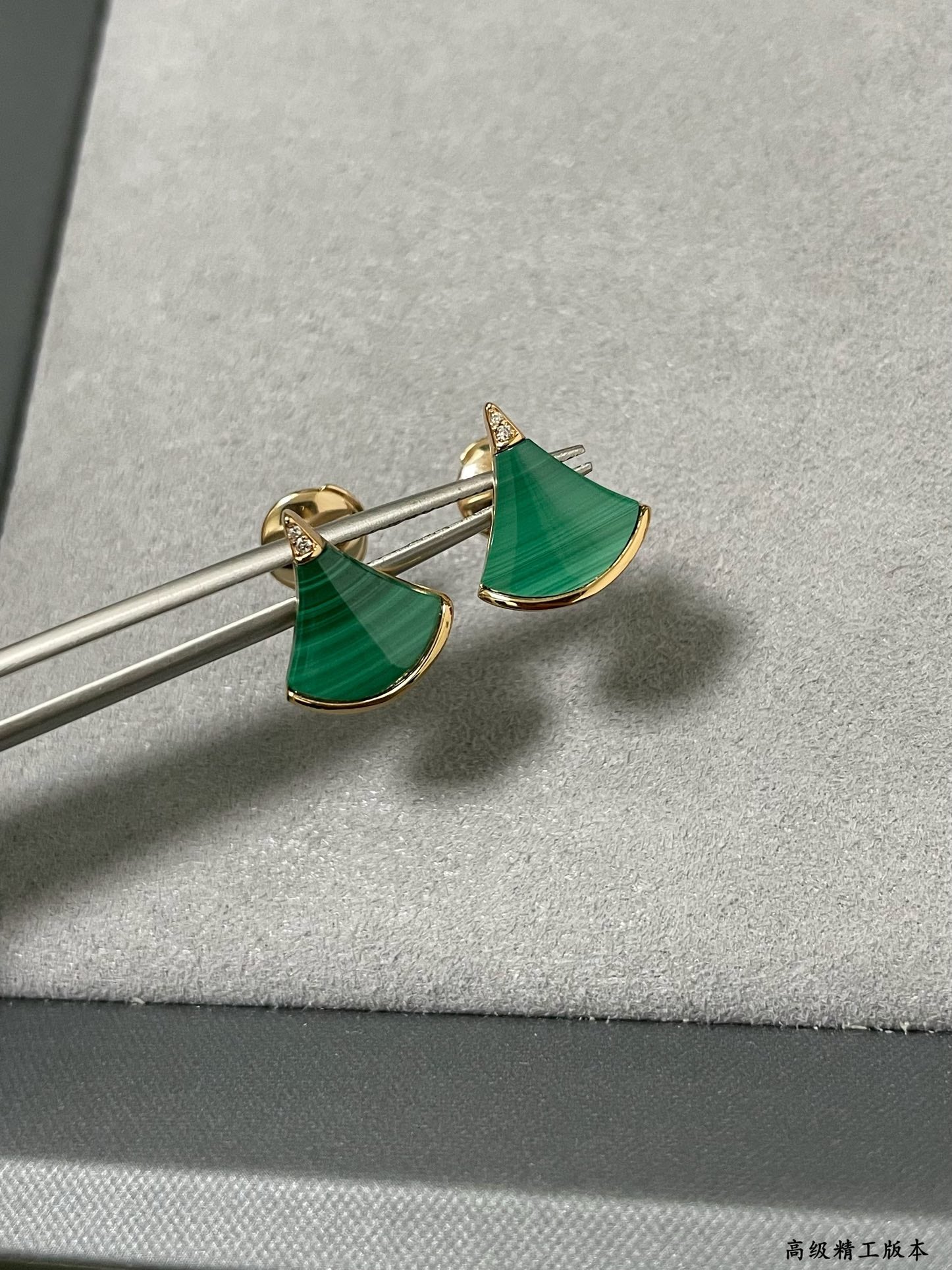 LuxluxHouse Best Quality Accessories Earrings Bvlgari