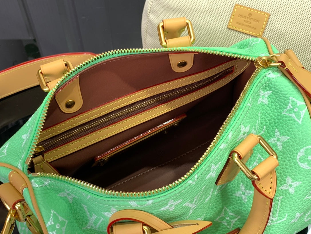 LuxluxHouse Best Quality Bags Louis Vuitton Women Men
