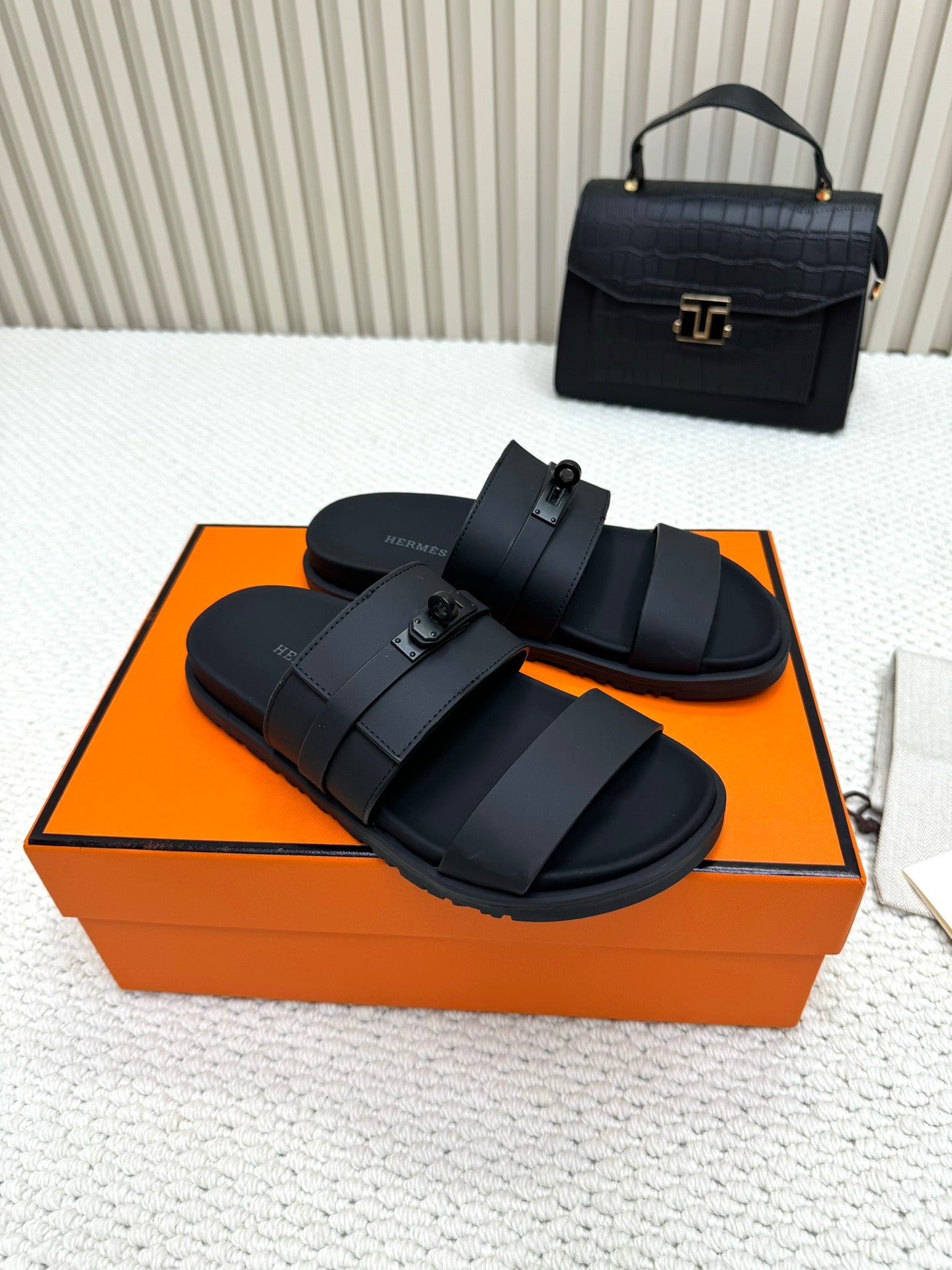 LuxluxHouse Best Quality Sandals Hermes
