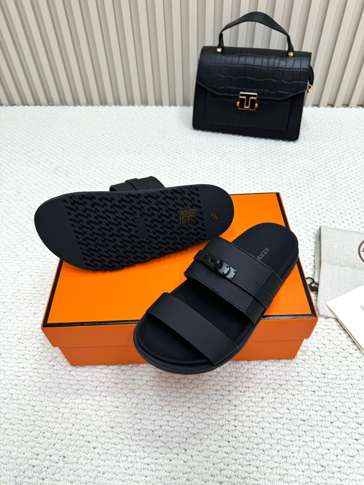 LuxluxHouse Best Quality Sandals Hermes