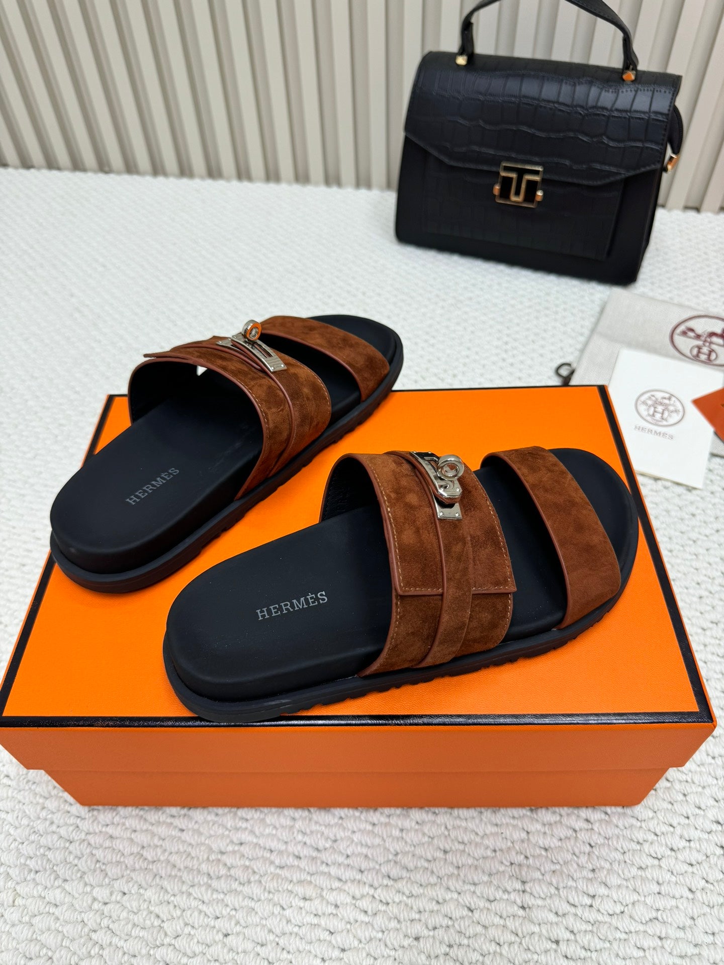 LuxluxHouse Best Quality Sandals Hermes