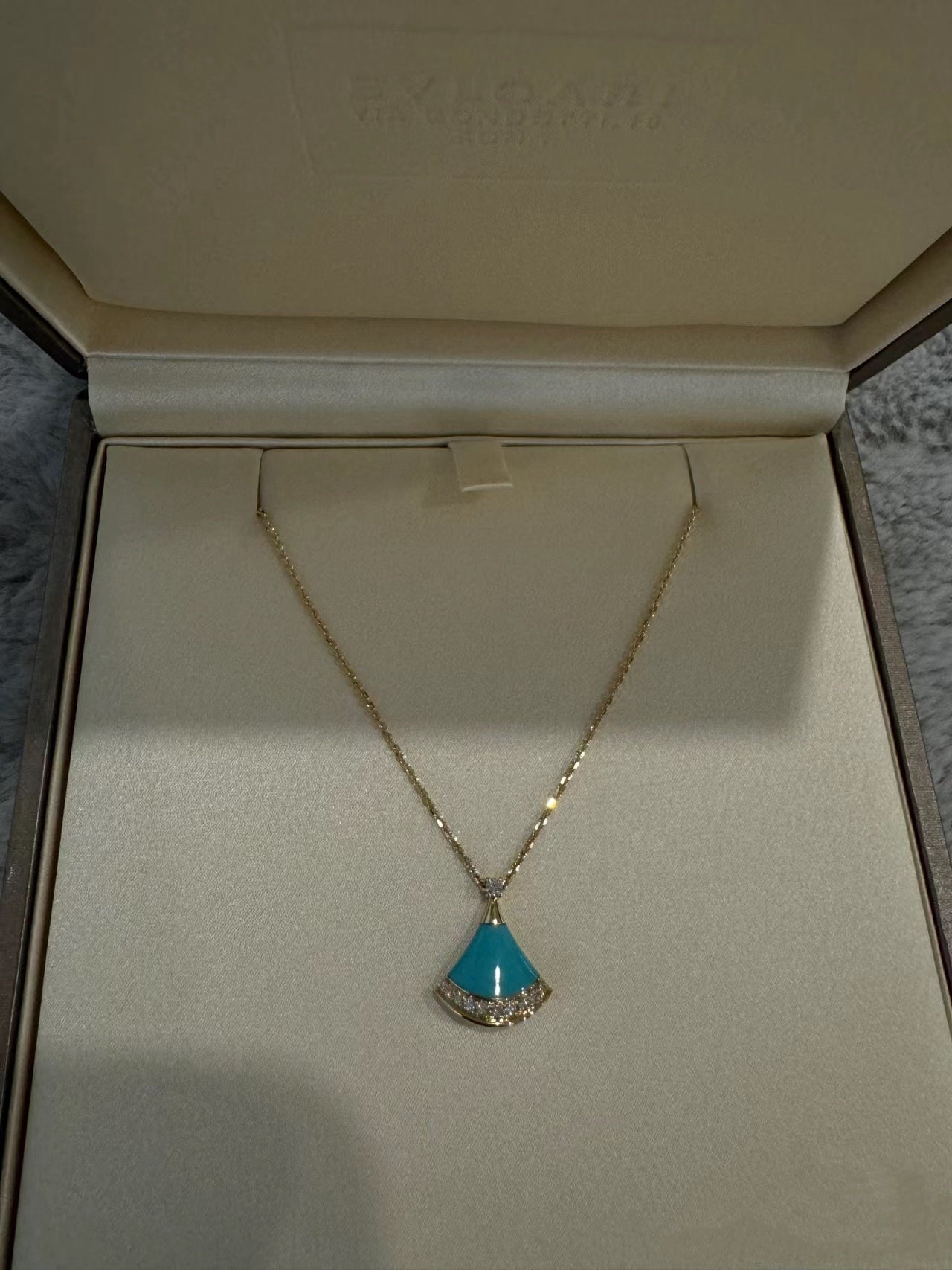 LuxluxHouse Best Quality Accessories Necklace  Bvlgari