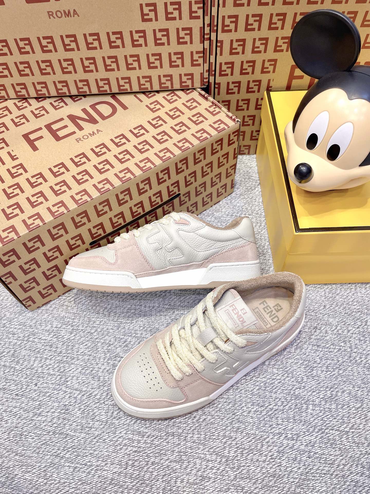 LuxluxHouse Best Quality Fendi Women Shoes
