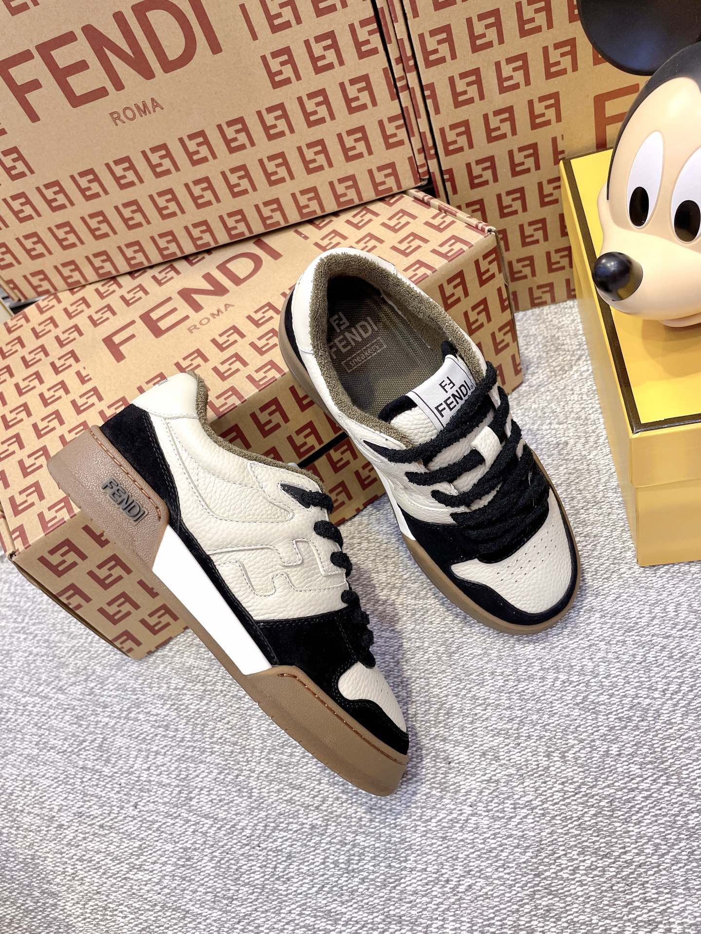 LuxluxHouse Best Quality Fendi Women Shoes