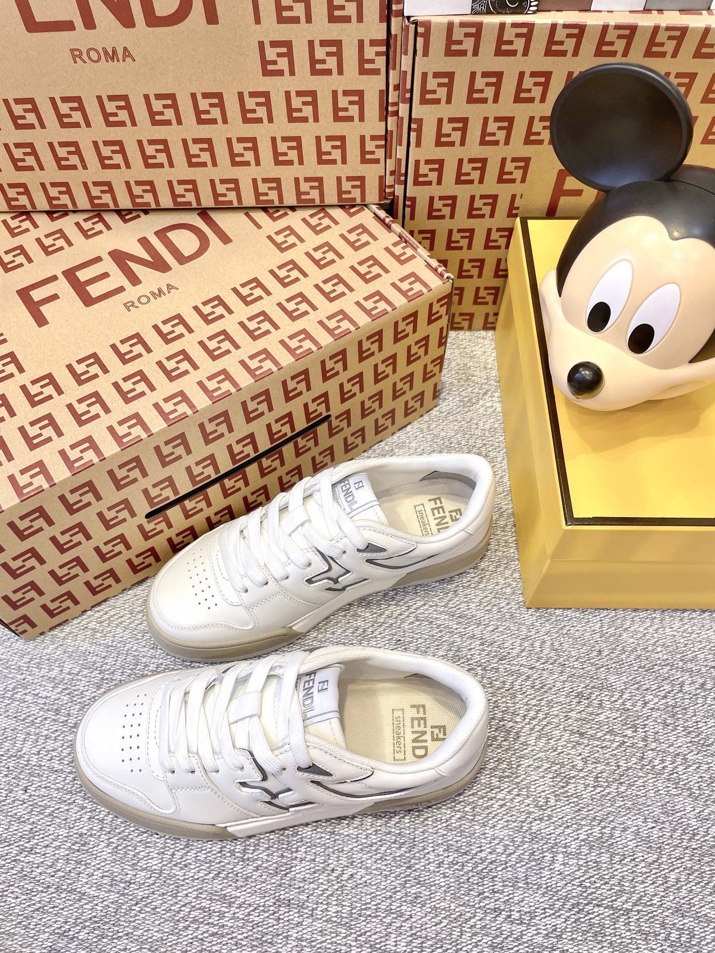 LuxluxHouse Best Quality Fendi Women Shoes