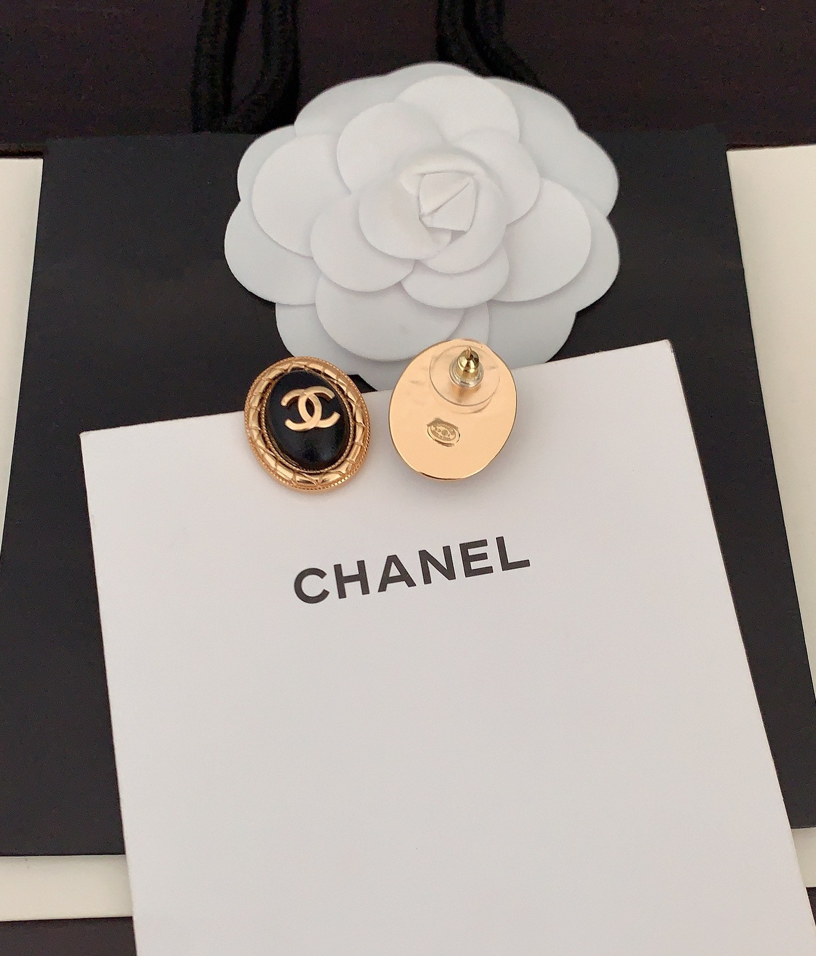 LuxluxHouse Best Quality Accessories Chanel