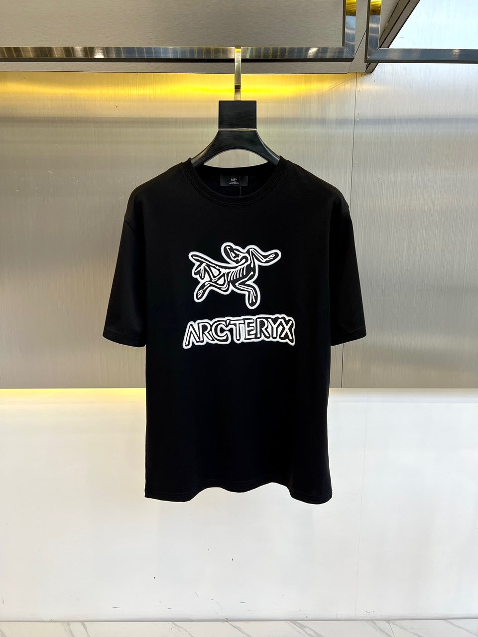 LuxluxHouse Best Quality Clothes T-shirt Arcteryx