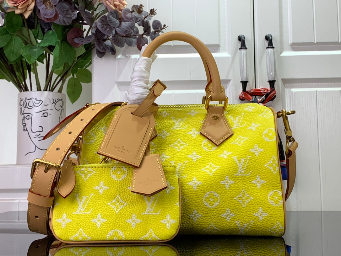 LuxluxHouse Best Quality Bags Louis Vuitton Women Men