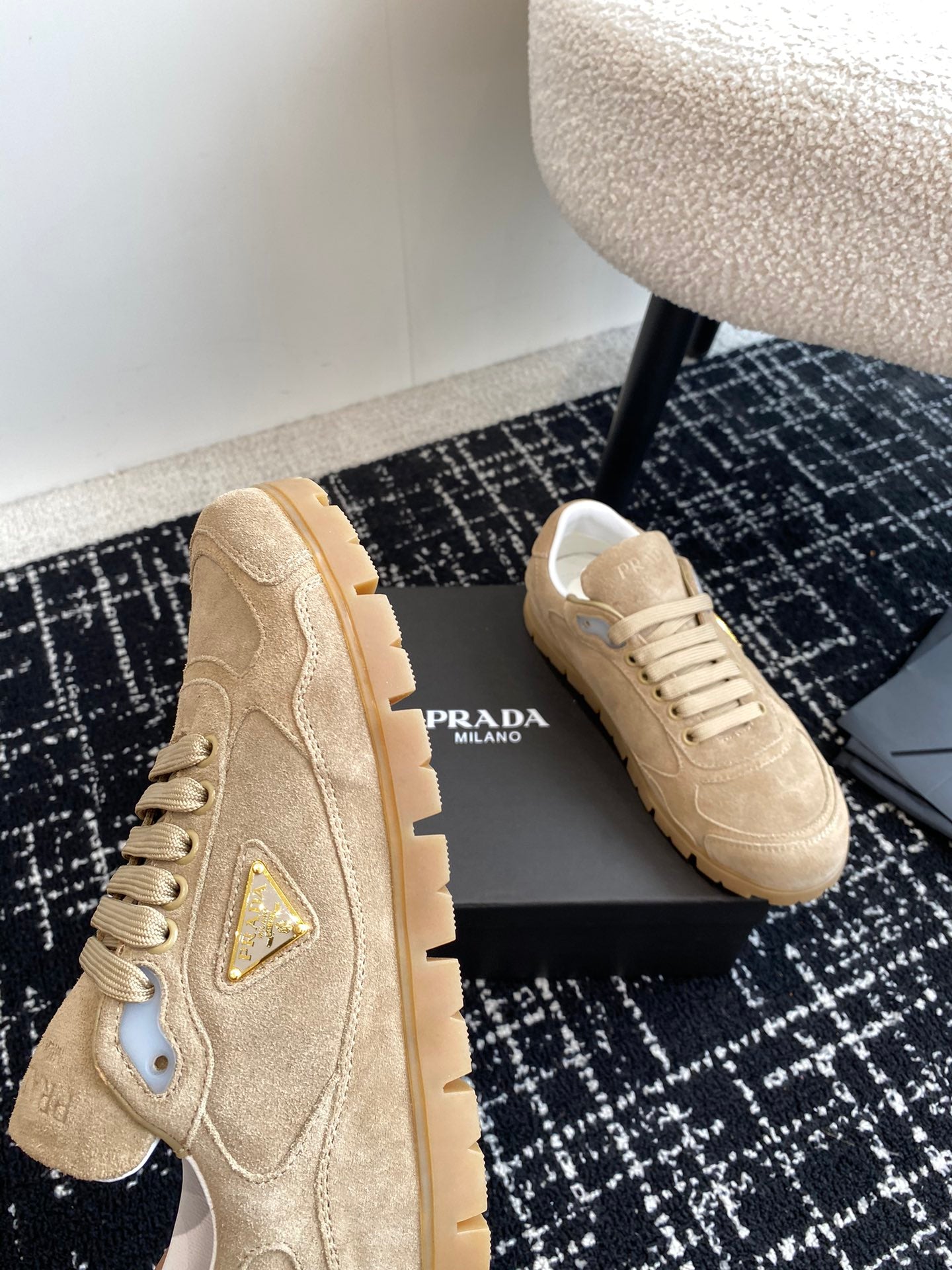 LuxluxHouse Best Quality Shoes Prada