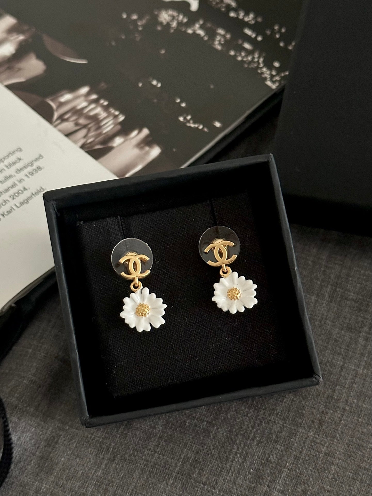 LuxluxHouse Low Price And High Quality Accessories Earrings