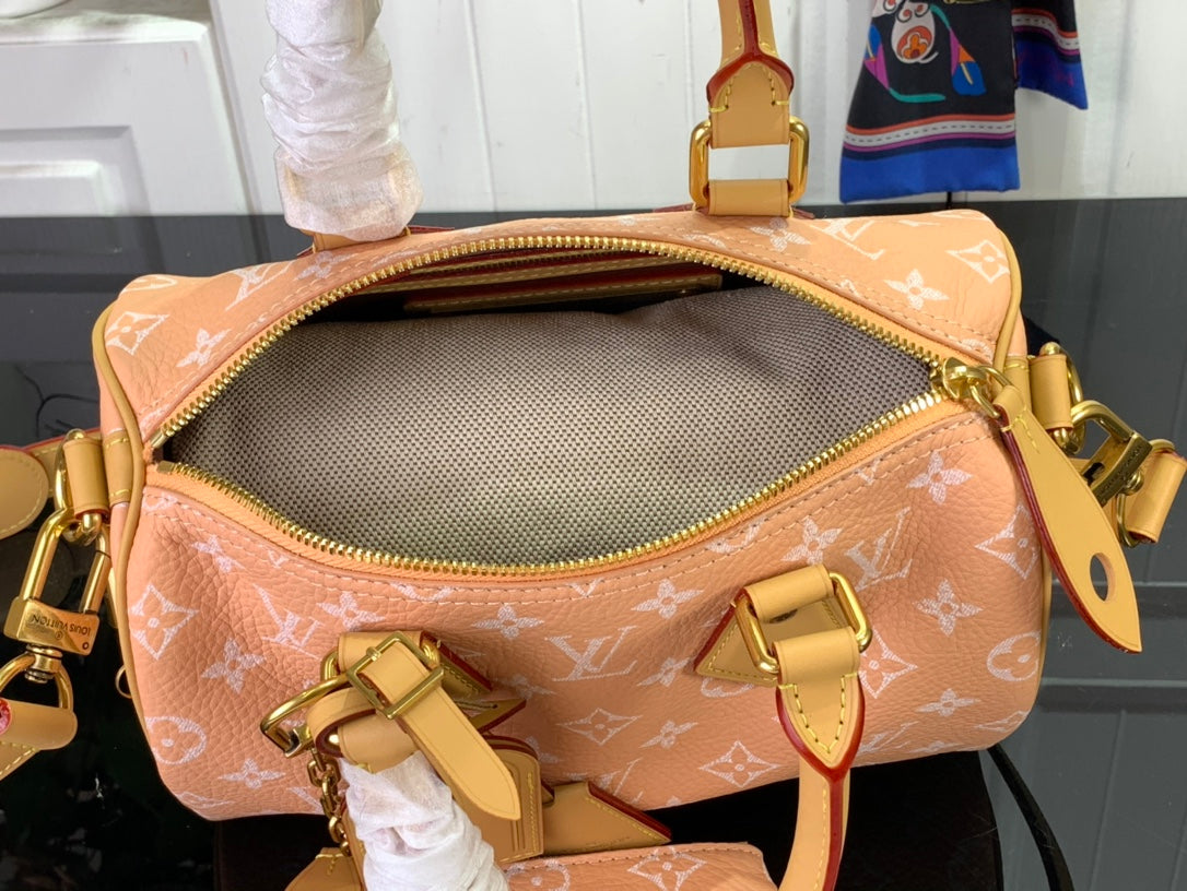 LuxluxHouse Best Quality Bags Louis Vuitton Women Men