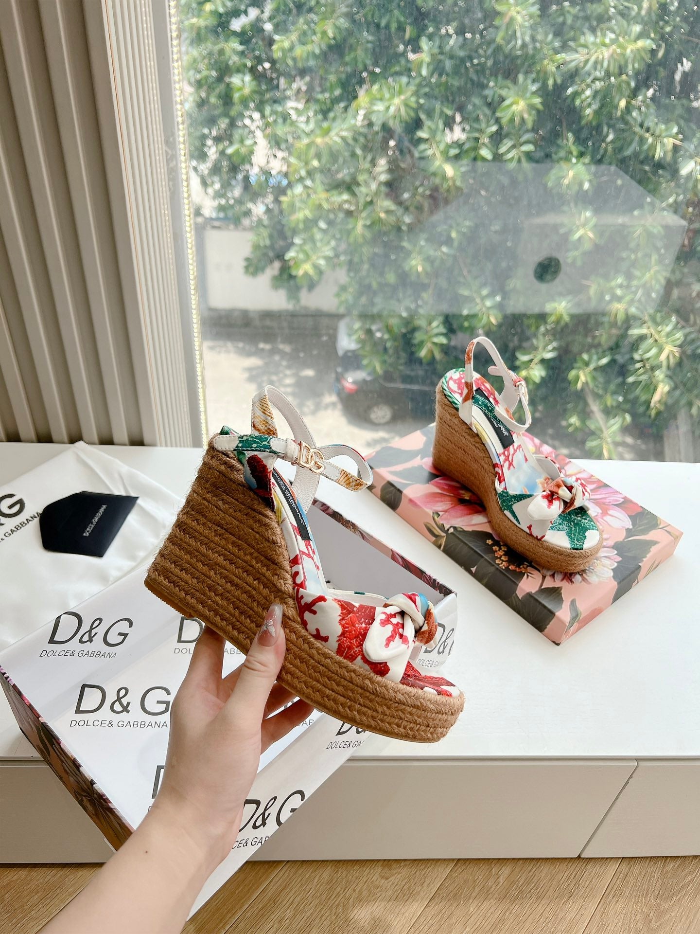 LuxluxHouse Best Quality Dolce & Gabbana Women Shoes