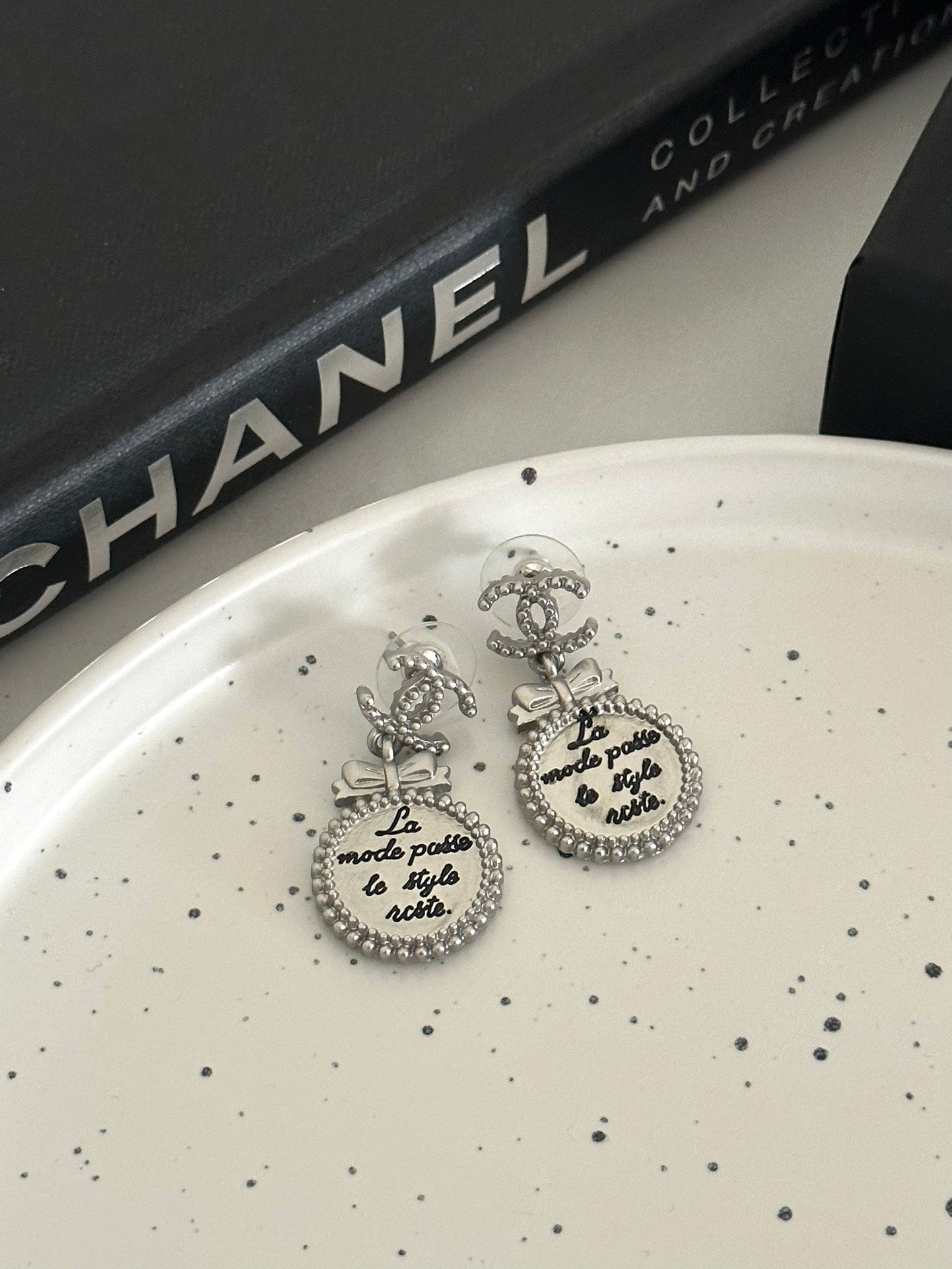 LuxluxHouse Low Price And High Quality Accessories Earrings
