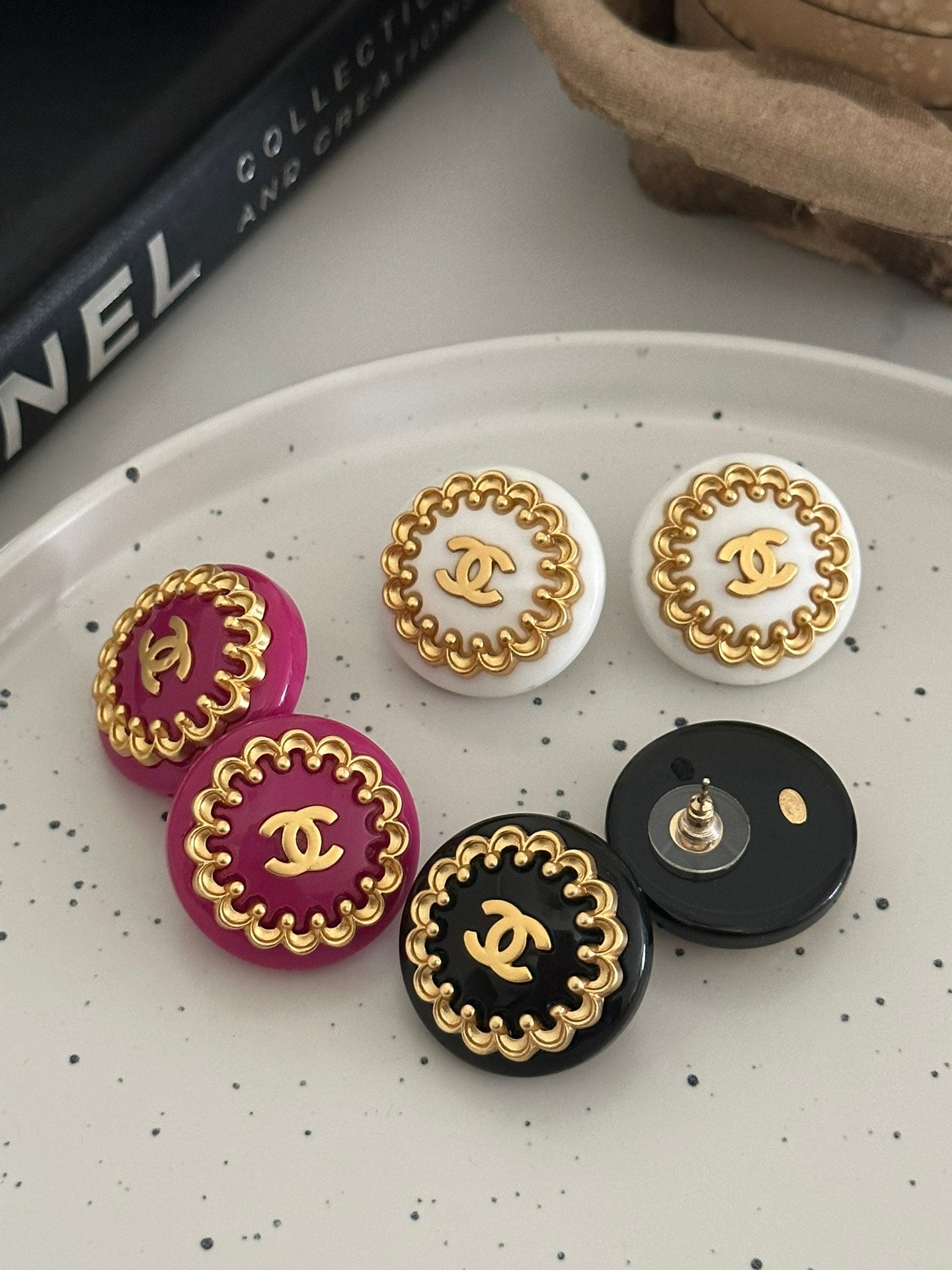 LuxluxHouse Low Price And High Quality Accessories Chanel