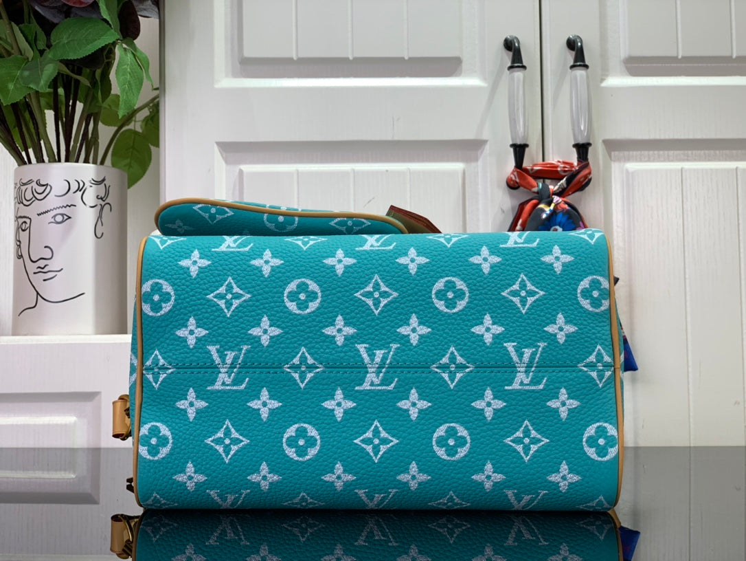 LuxluxHouse Best Quality Bags Louis Vuitton Women Men