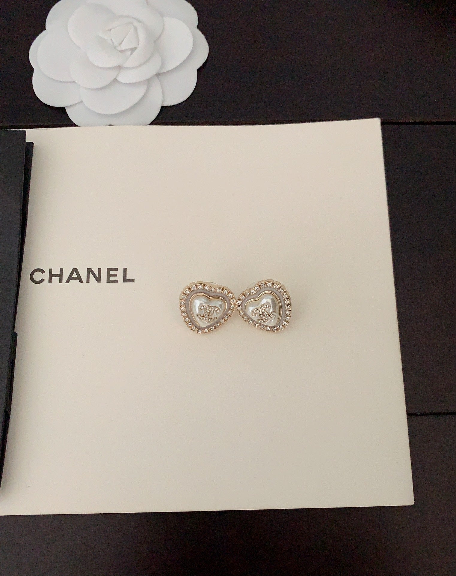 LuxluxHouse Best Quality Accessories Chanel