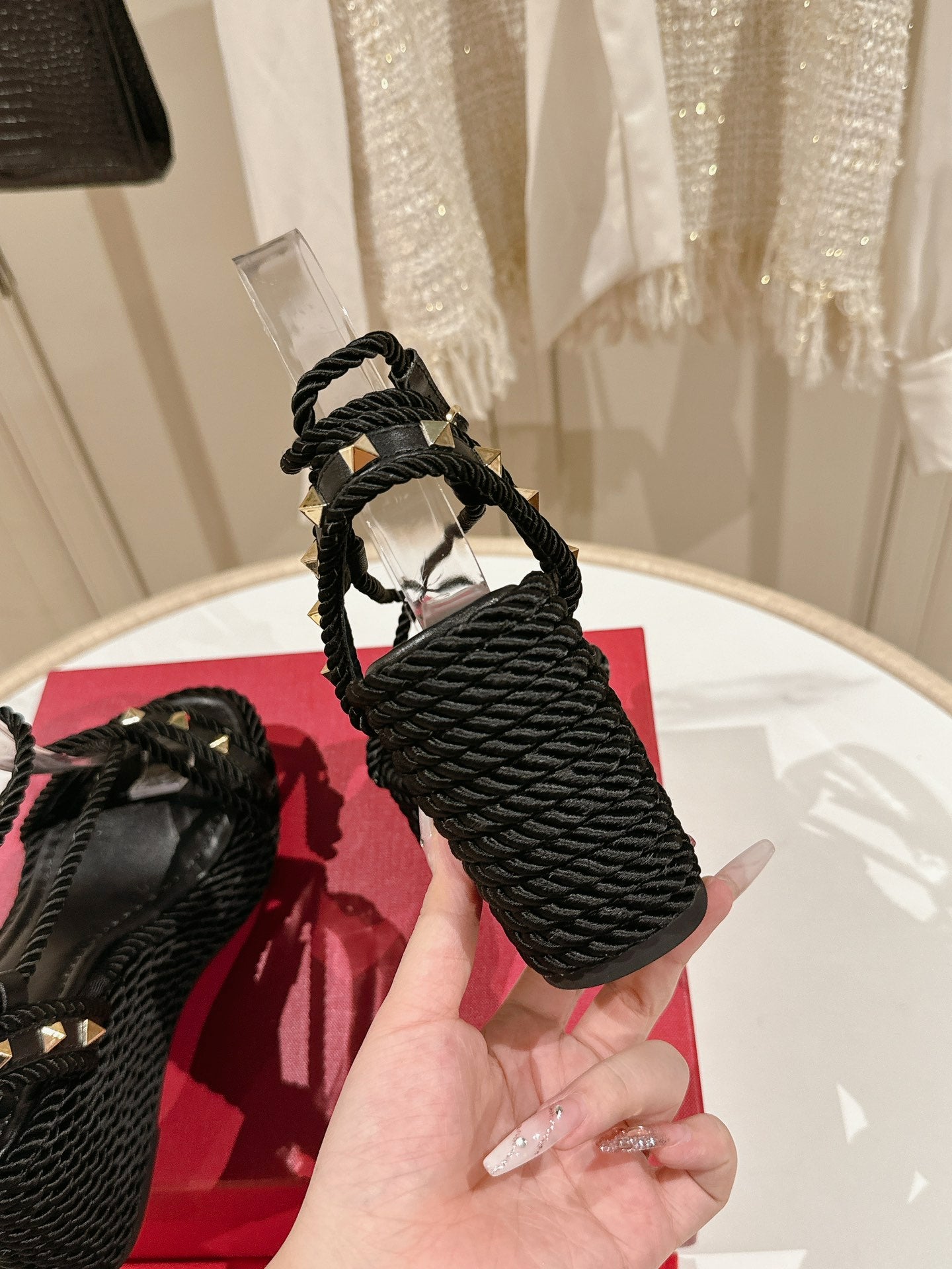 LuxluxHouse Best Quality Valentino Women Shoes