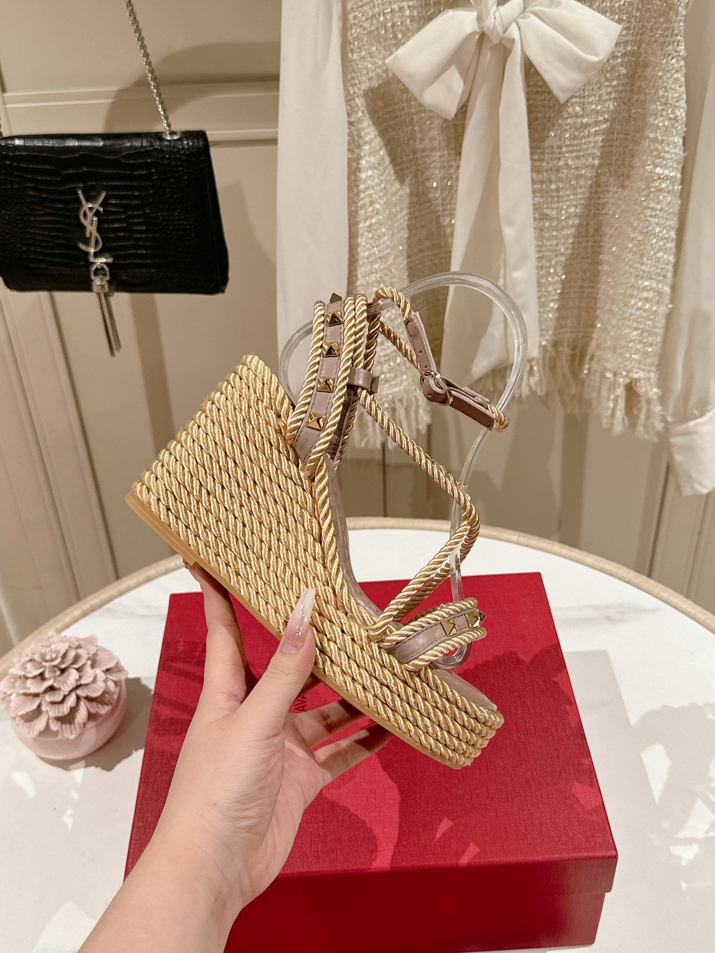 LuxluxHouse Best Quality Valentino Women Shoes