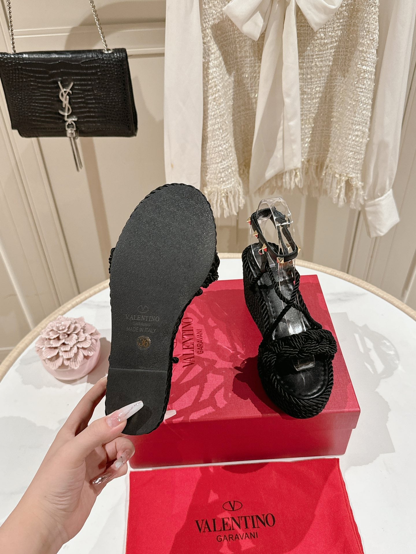 LuxluxHouse Best Quality Valentino Women Shoes