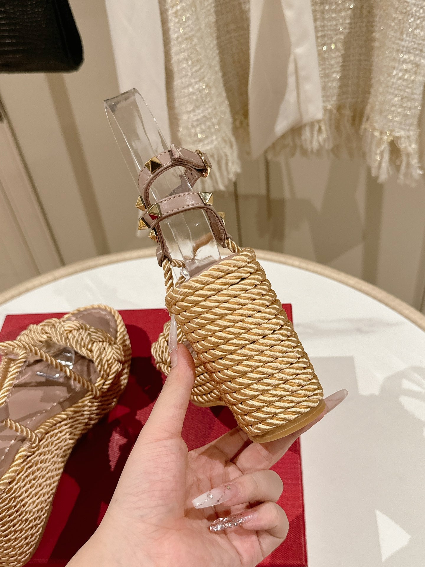 LuxluxHouse Best Quality Valentino Women Shoes