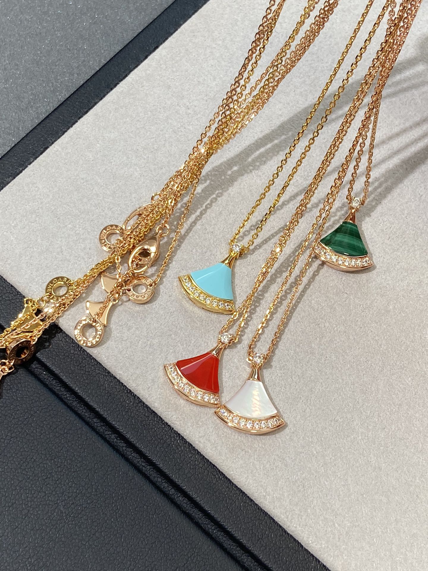 LuxluxHouse Best Quality Accessories Necklace  Bvlgari