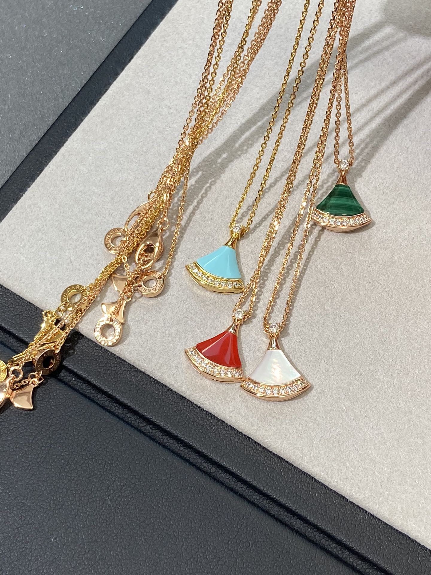 LuxluxHouse Best Quality Accessories Necklace  Bvlgari