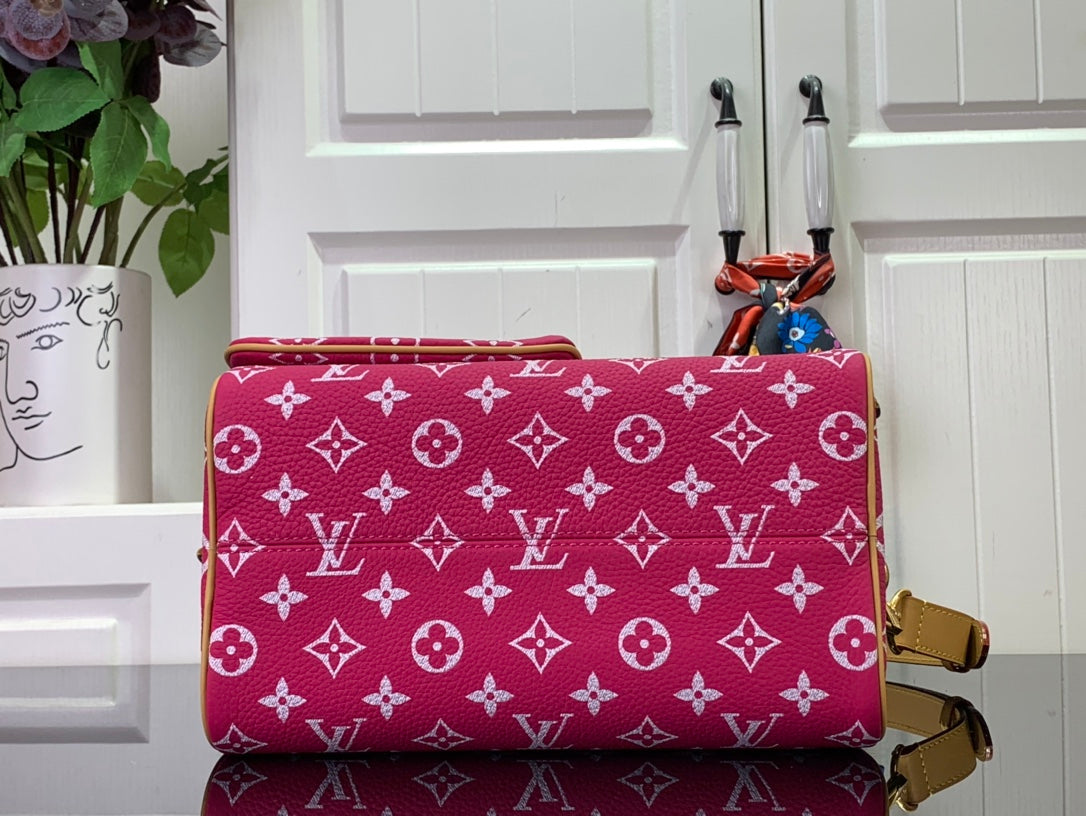 LuxluxHouse Best Quality Bags Louis Vuitton Women Men