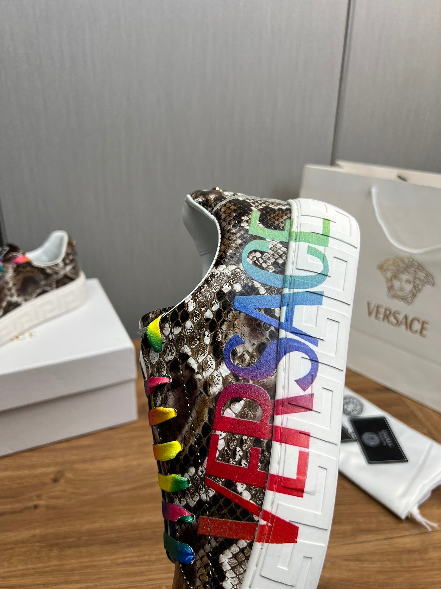 LuxluxHouse Best Quality Shoes Versace