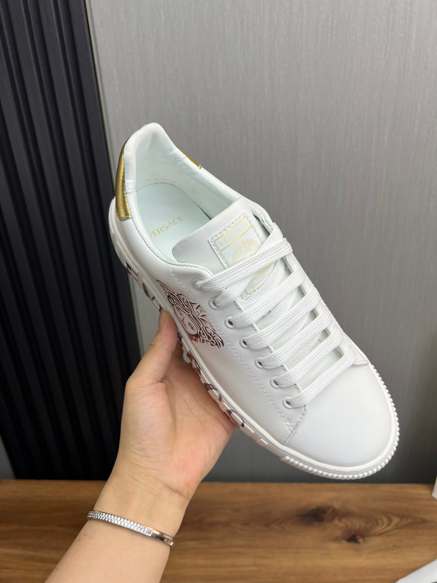LuxluxHouse Best Quality Shoes Versace