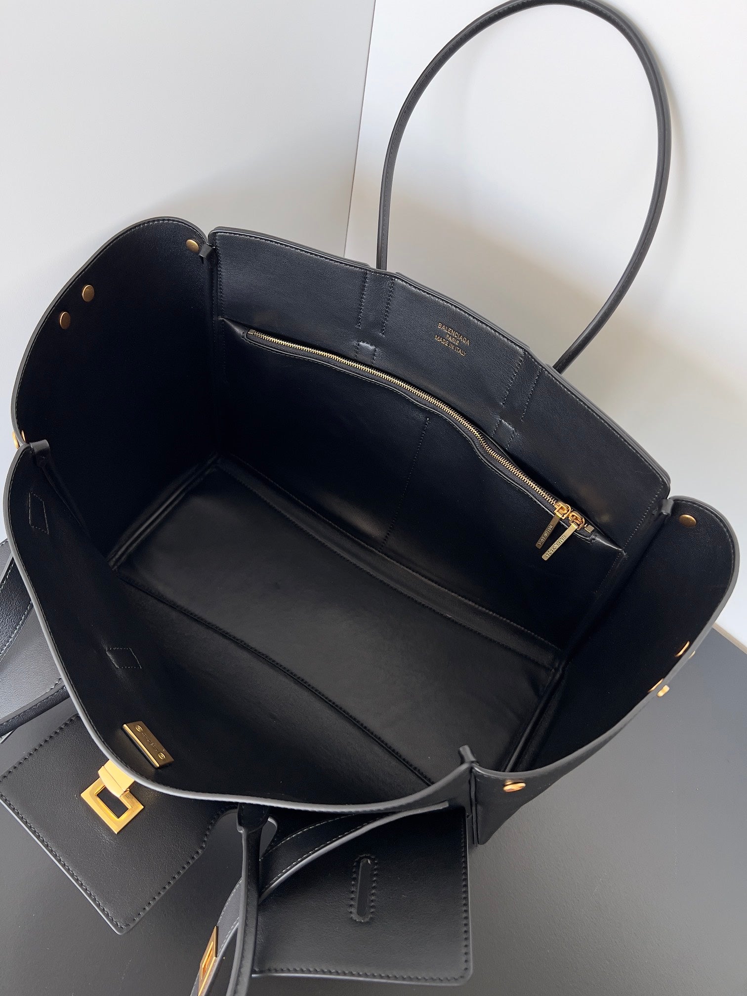 LuxluxHouse Best Quality Bags Balenciaga