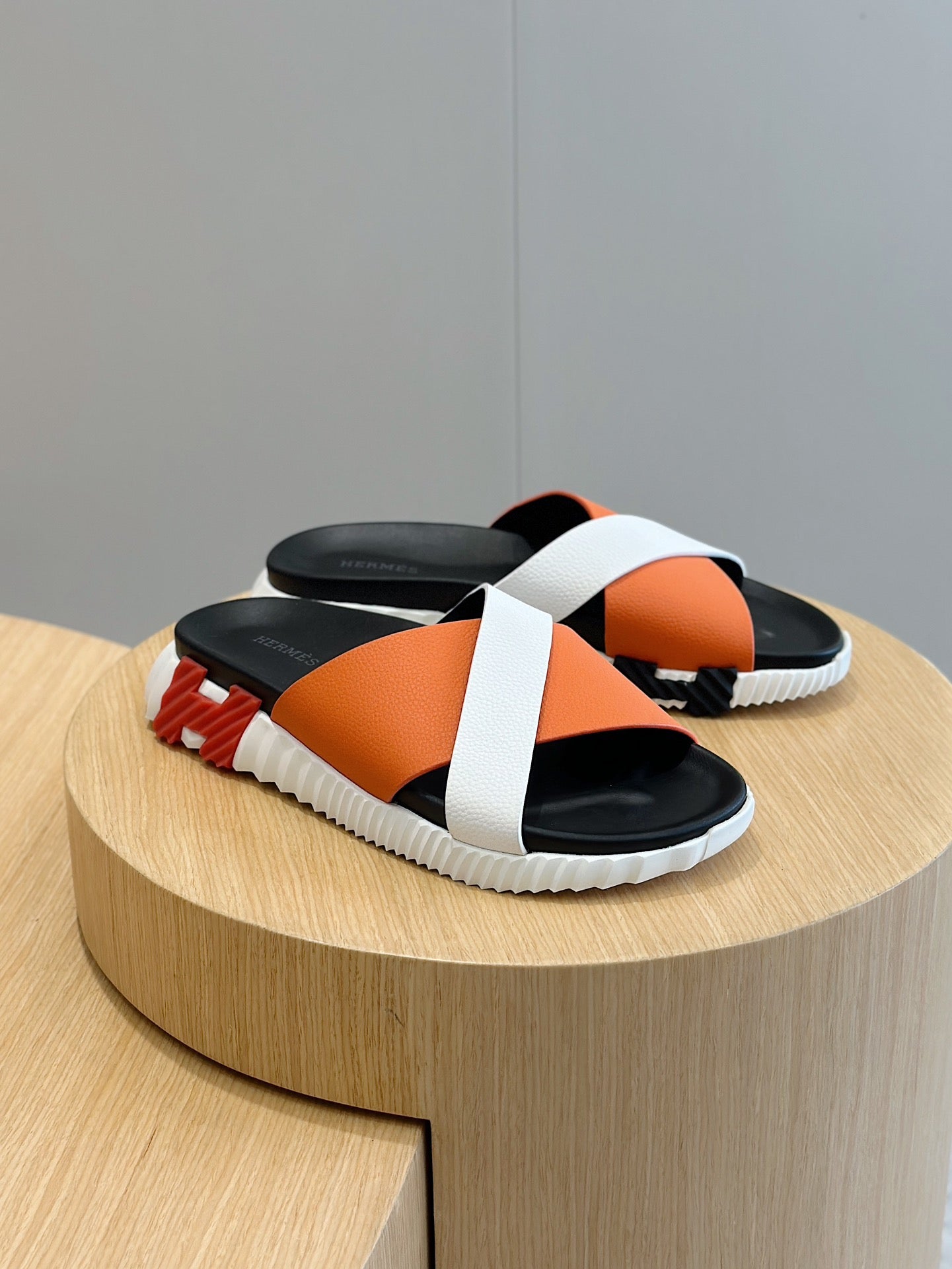 LuxluxHouse Best Quality Sandals Hermes