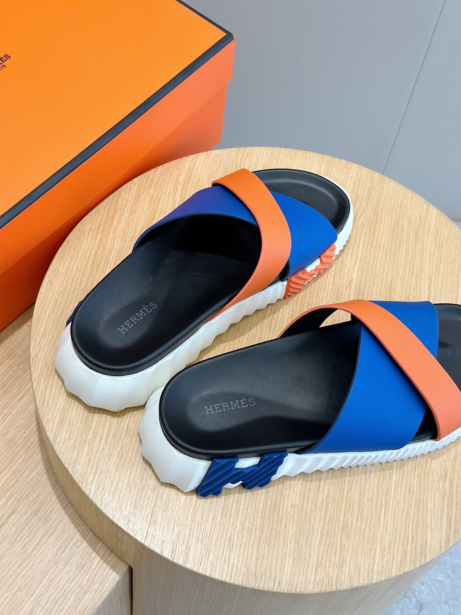 LuxluxHouse Best Quality Sandals Hermes