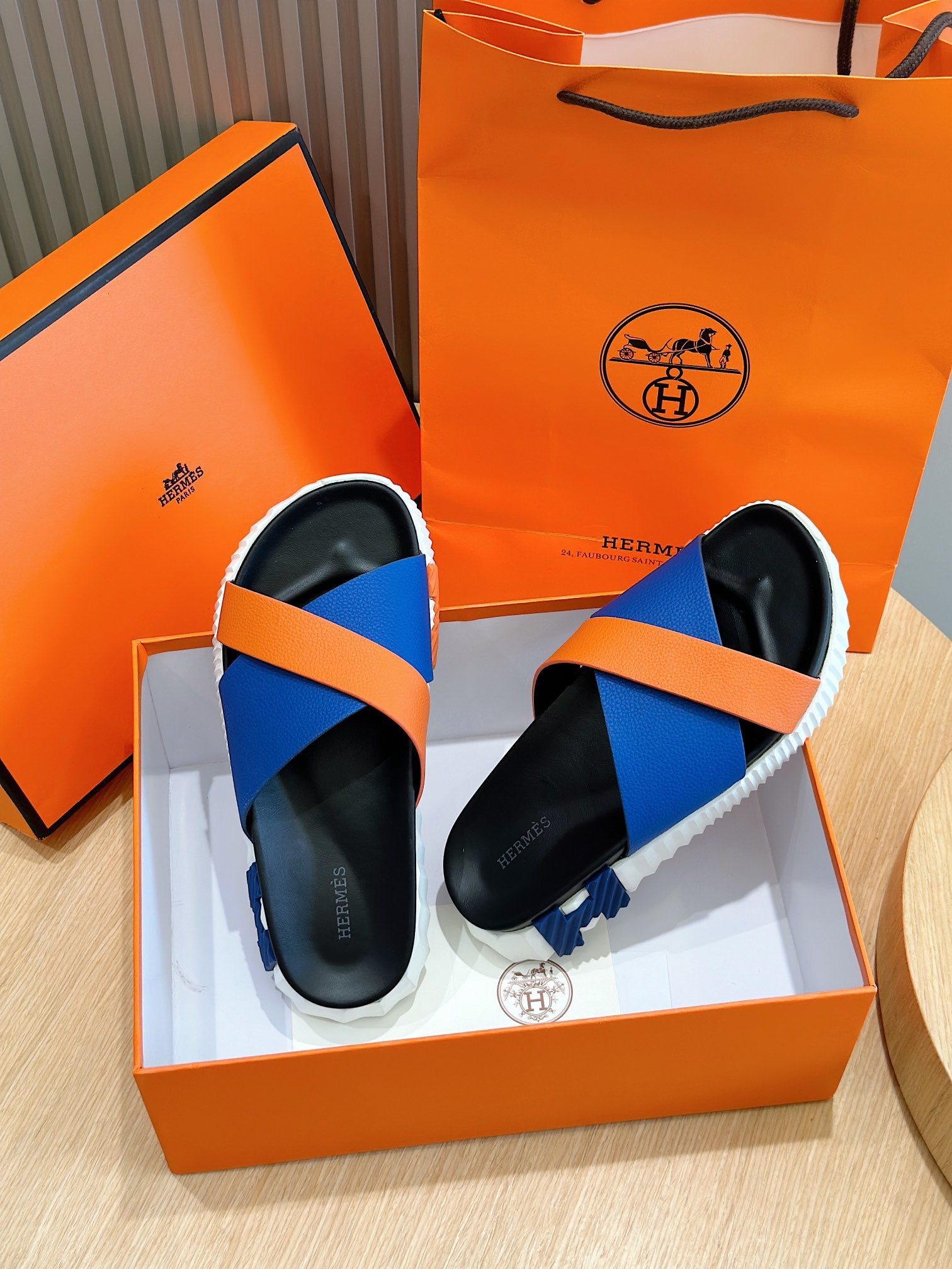 LuxluxHouse Best Quality Sandals Hermes