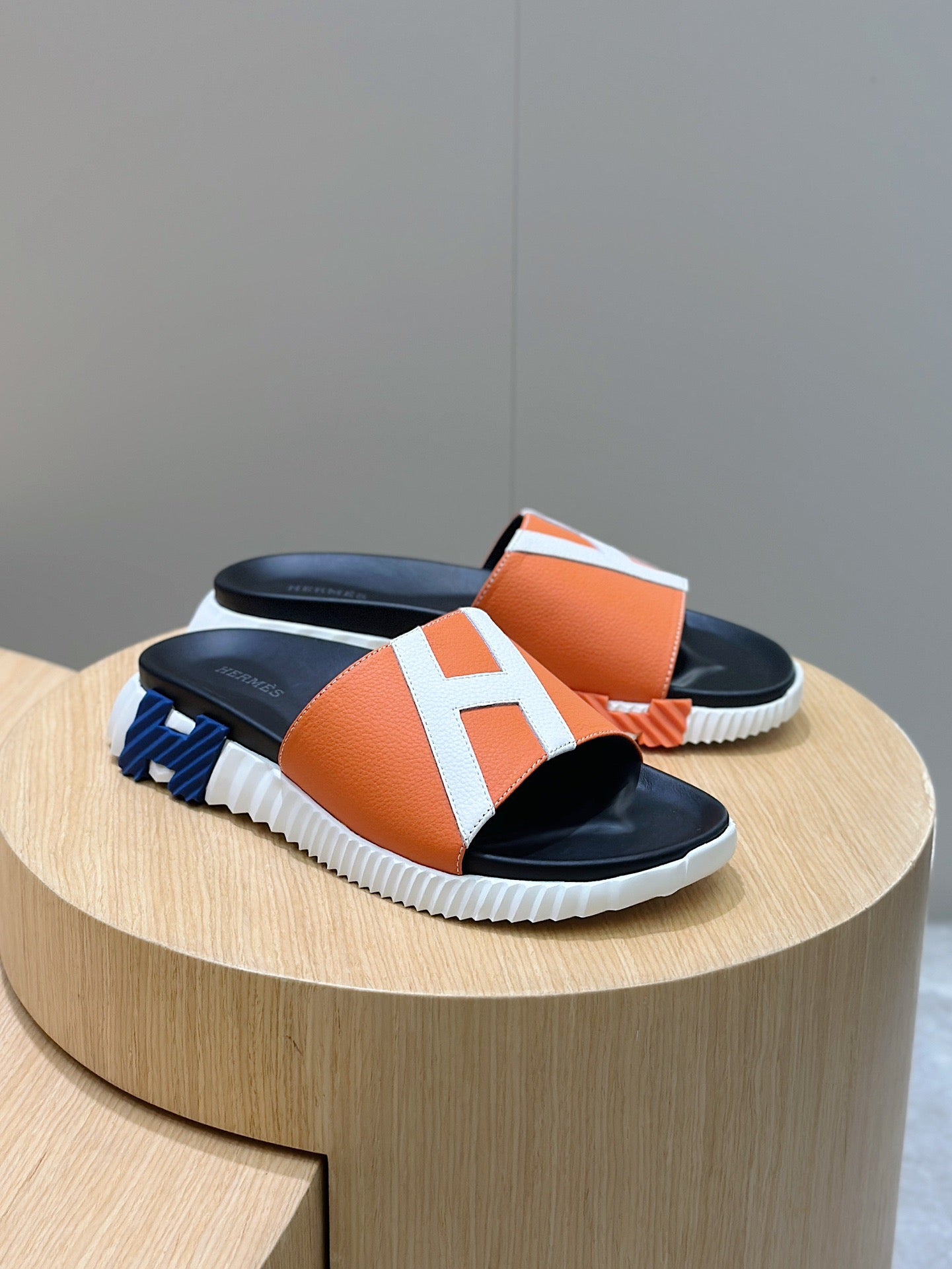 LuxluxHouse Best Quality Sandals Hermes