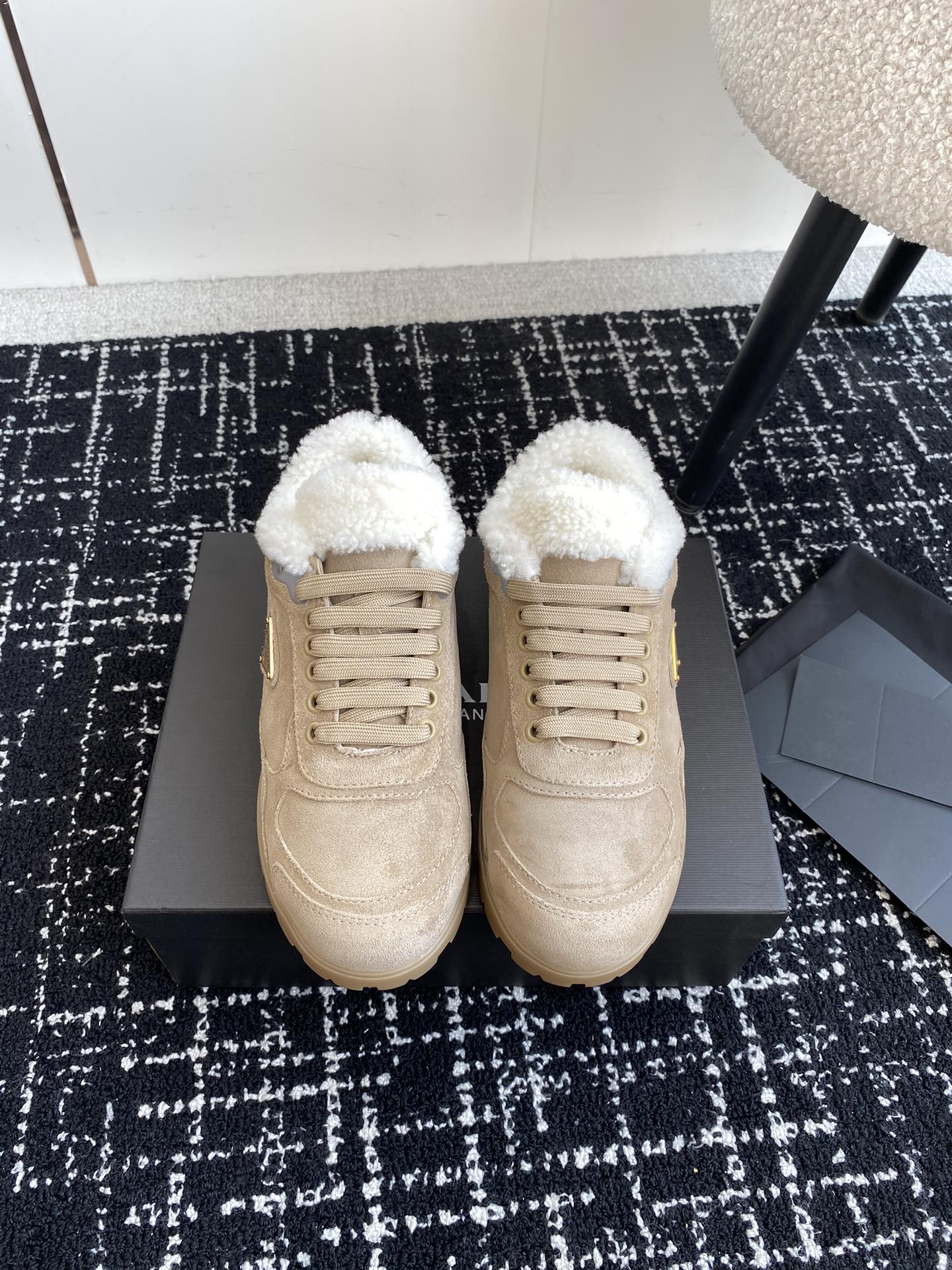 LuxluxHouse Best Quality Shoes Prada