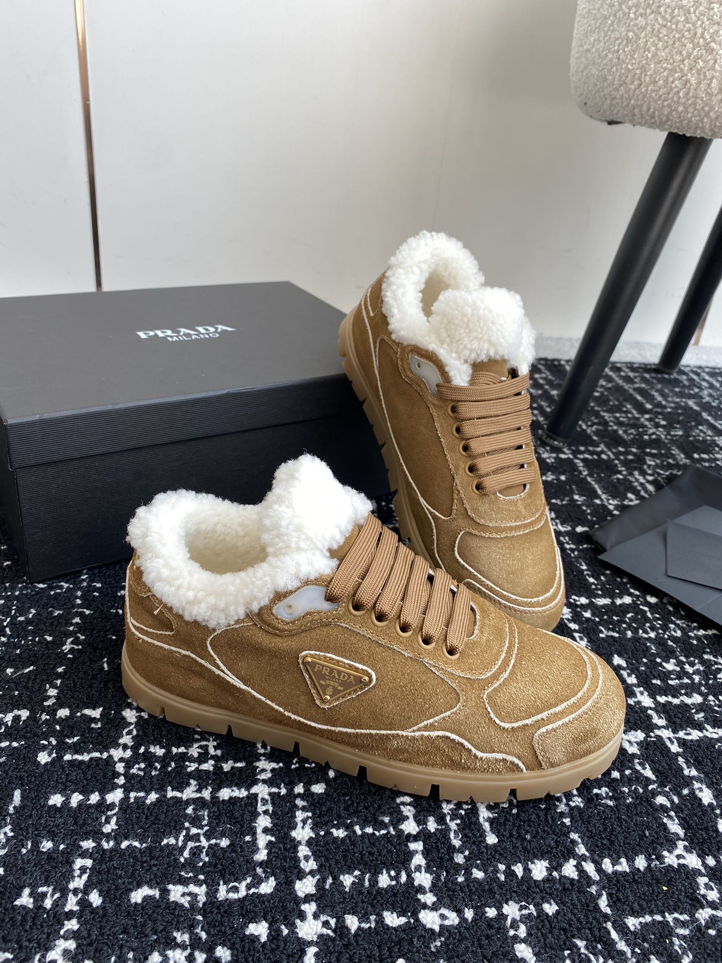 LuxluxHouse Best Quality Shoes Prada