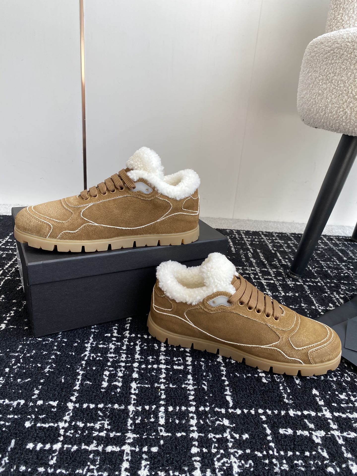 LuxluxHouse Best Quality Shoes Prada