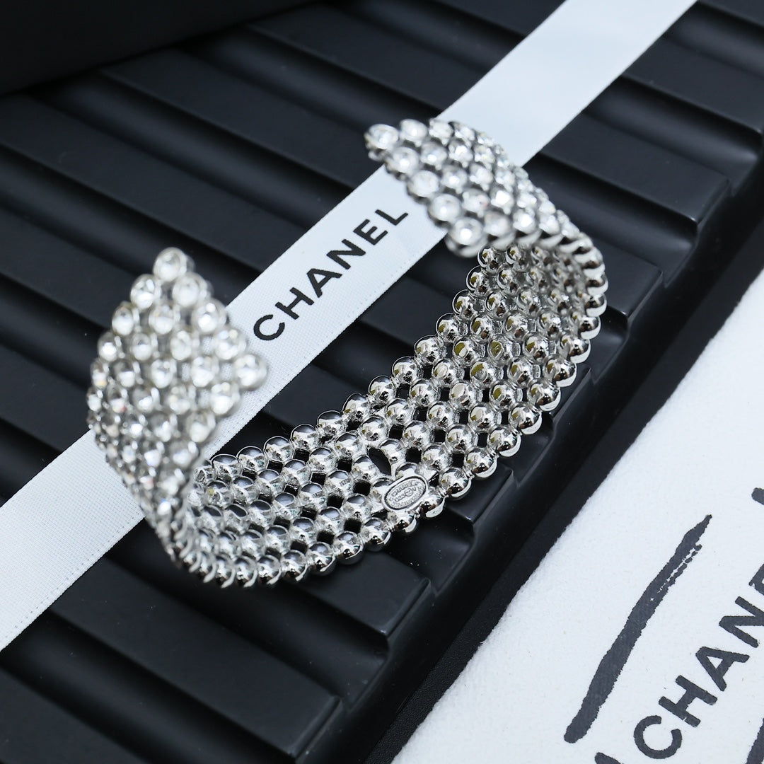 LuxluxHouse Best Quality Accessories Bracelet Bracelet Earrings Chanel Earrings