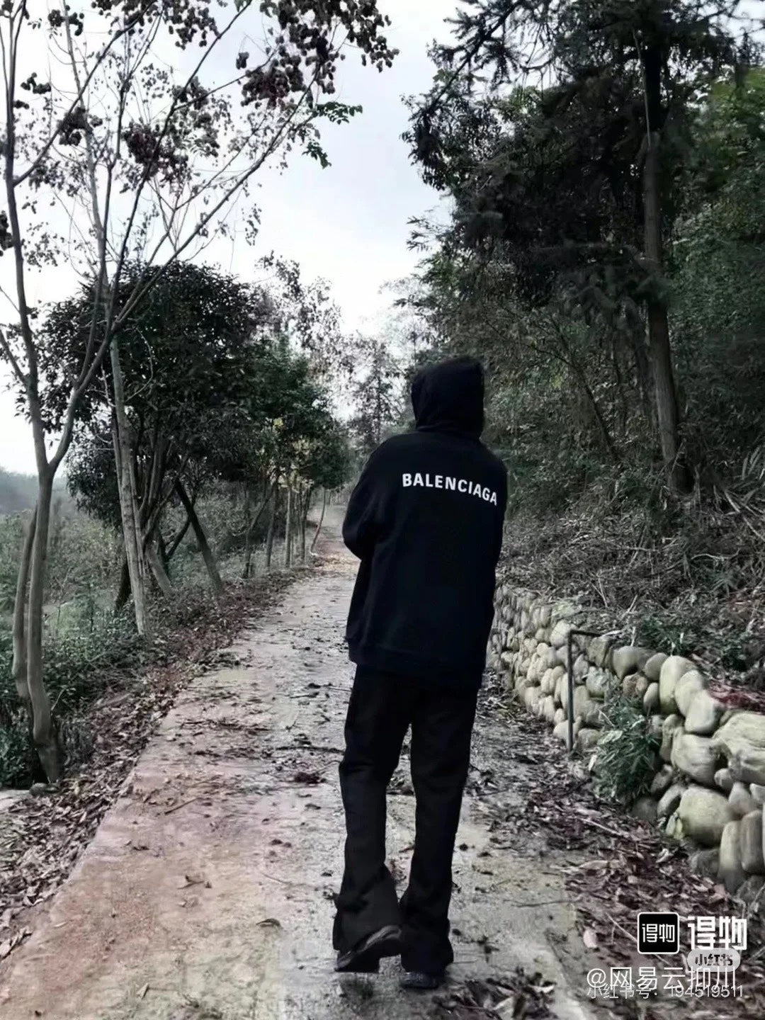 LuxluxHouse Best Quality Clothes Balenciaga Hoodie & Sweater