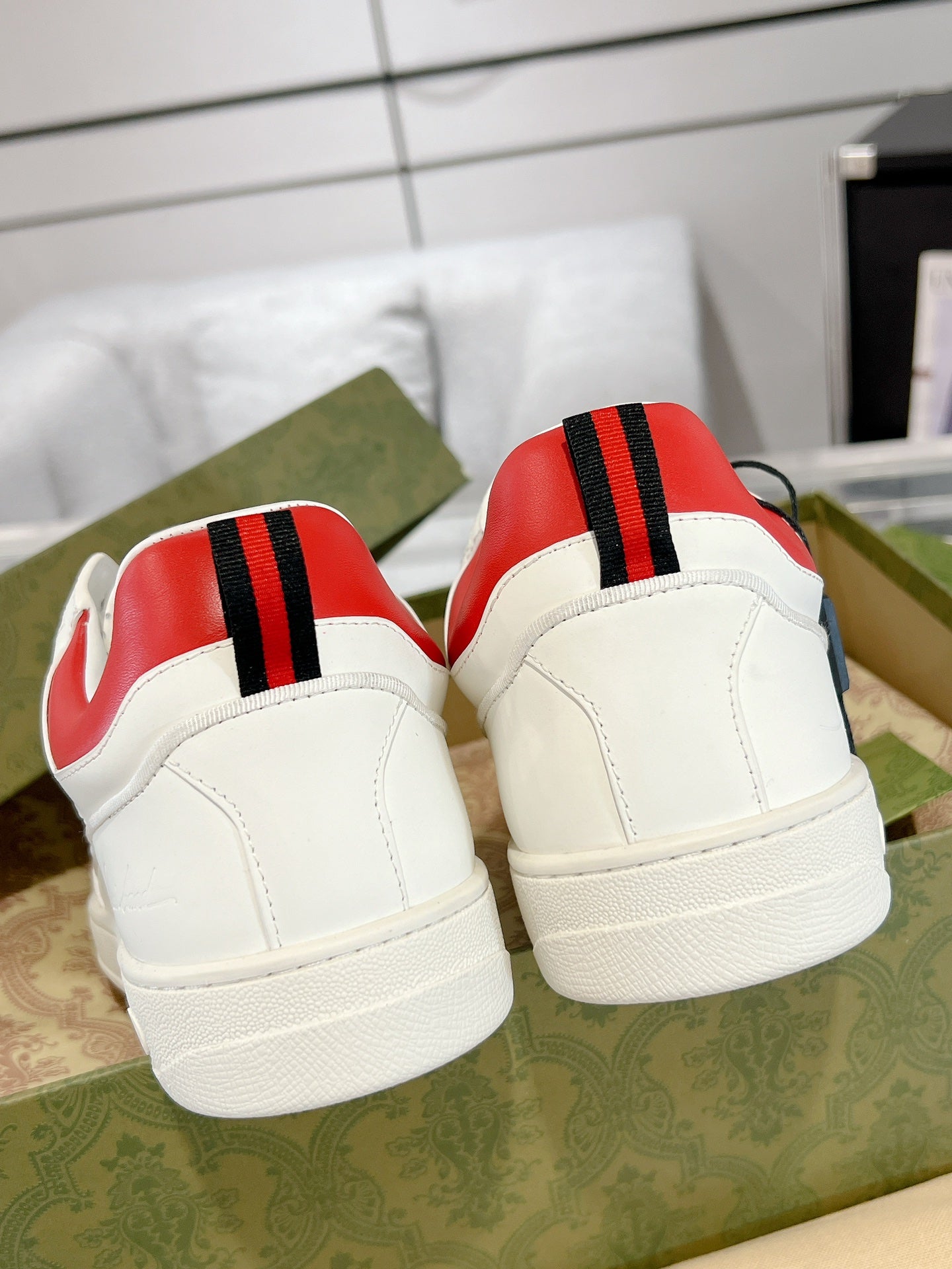 LuxluxHouse Best Quality Gucci Women Shoes