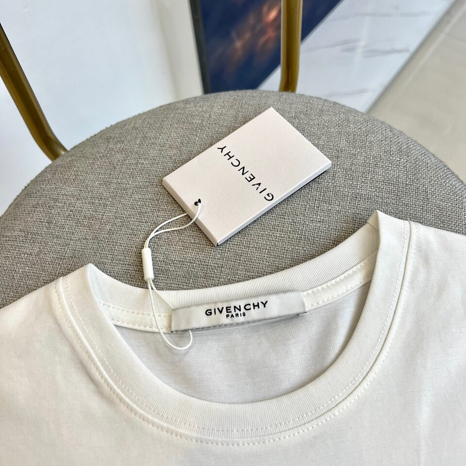 LuxluxHouse Best Quality Clothes Givenchy T-shirt
